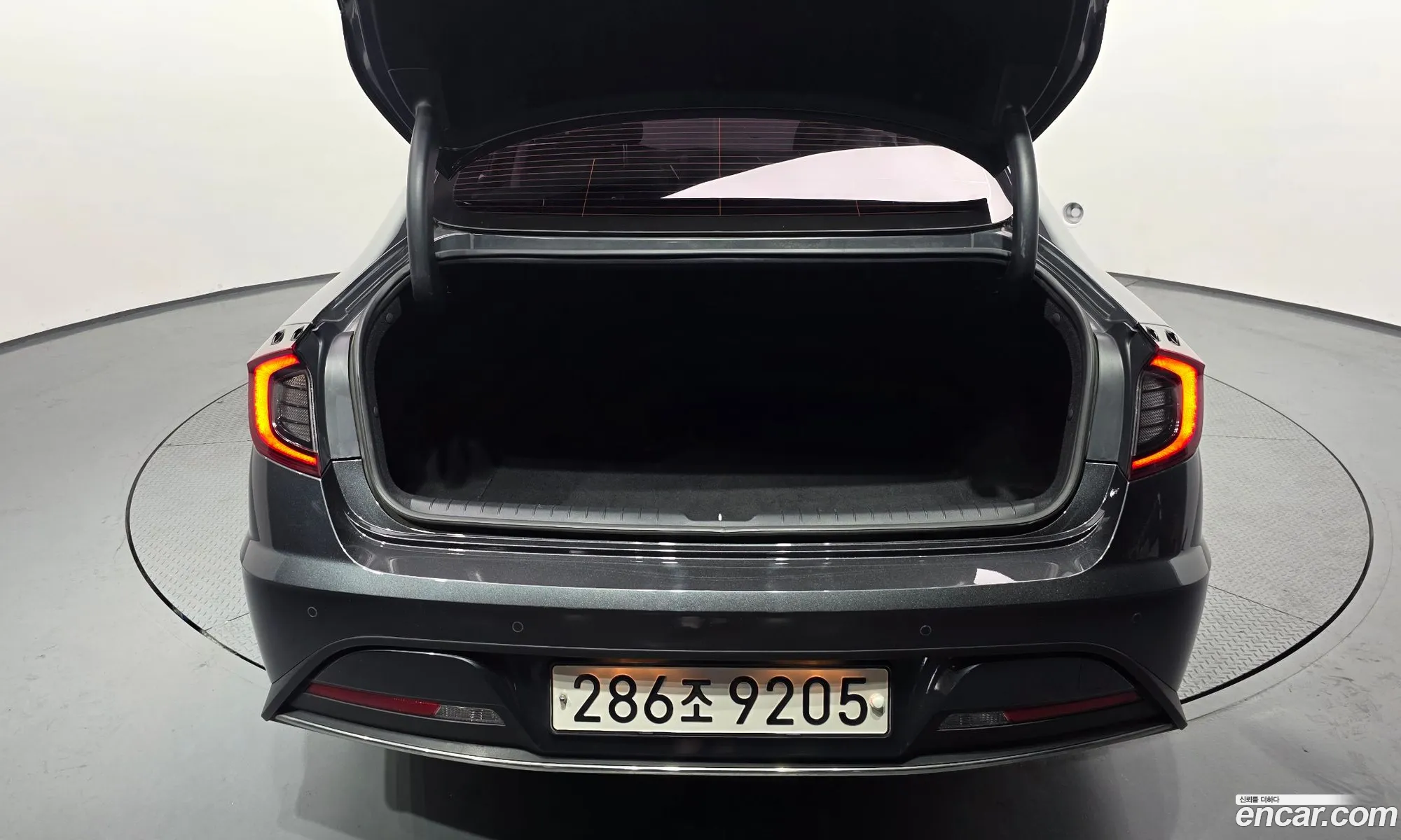 Hyundai Sonata 2020 KMHL141EBMA127321 — 14