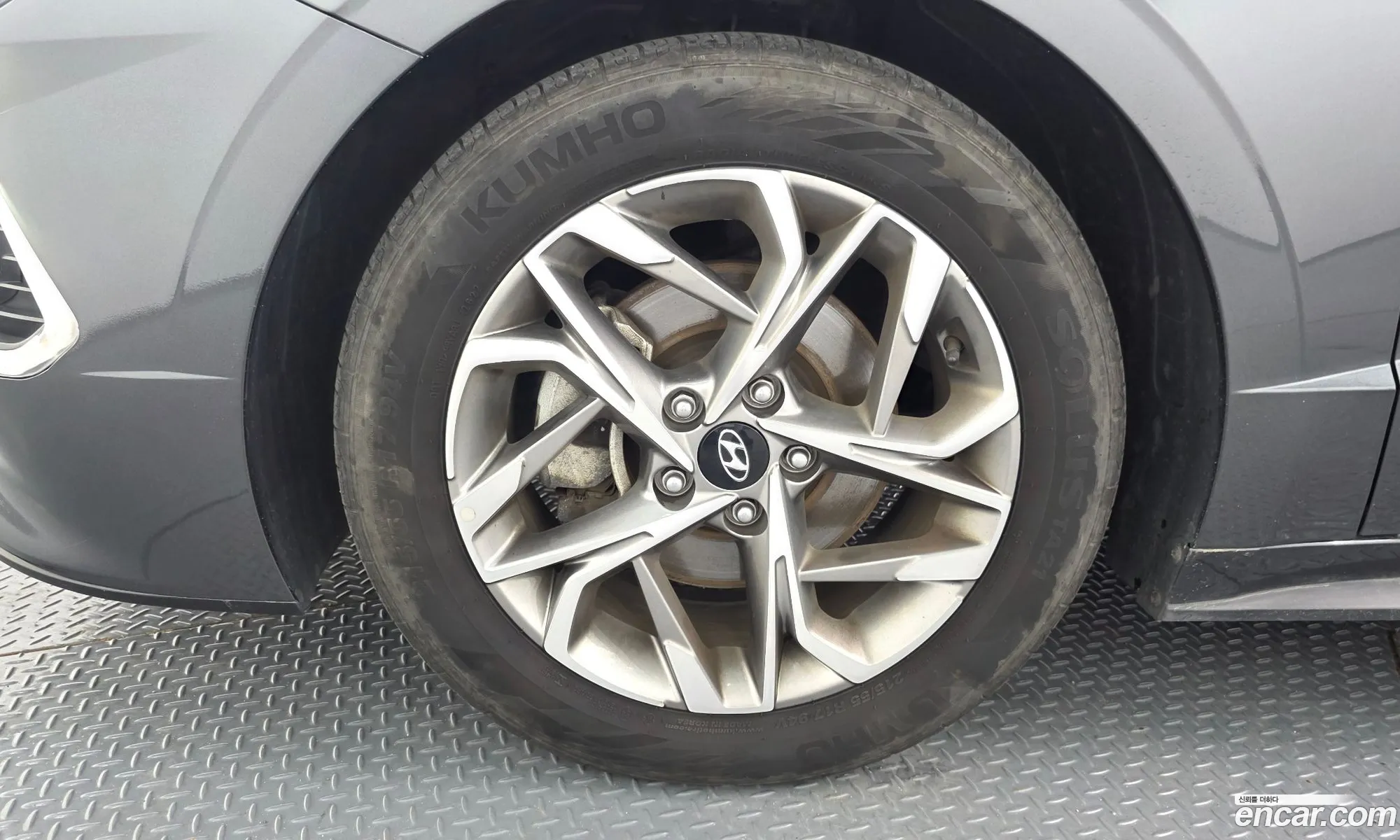 Hyundai Sonata 2020 KMHL141EBMA127321 — 20
