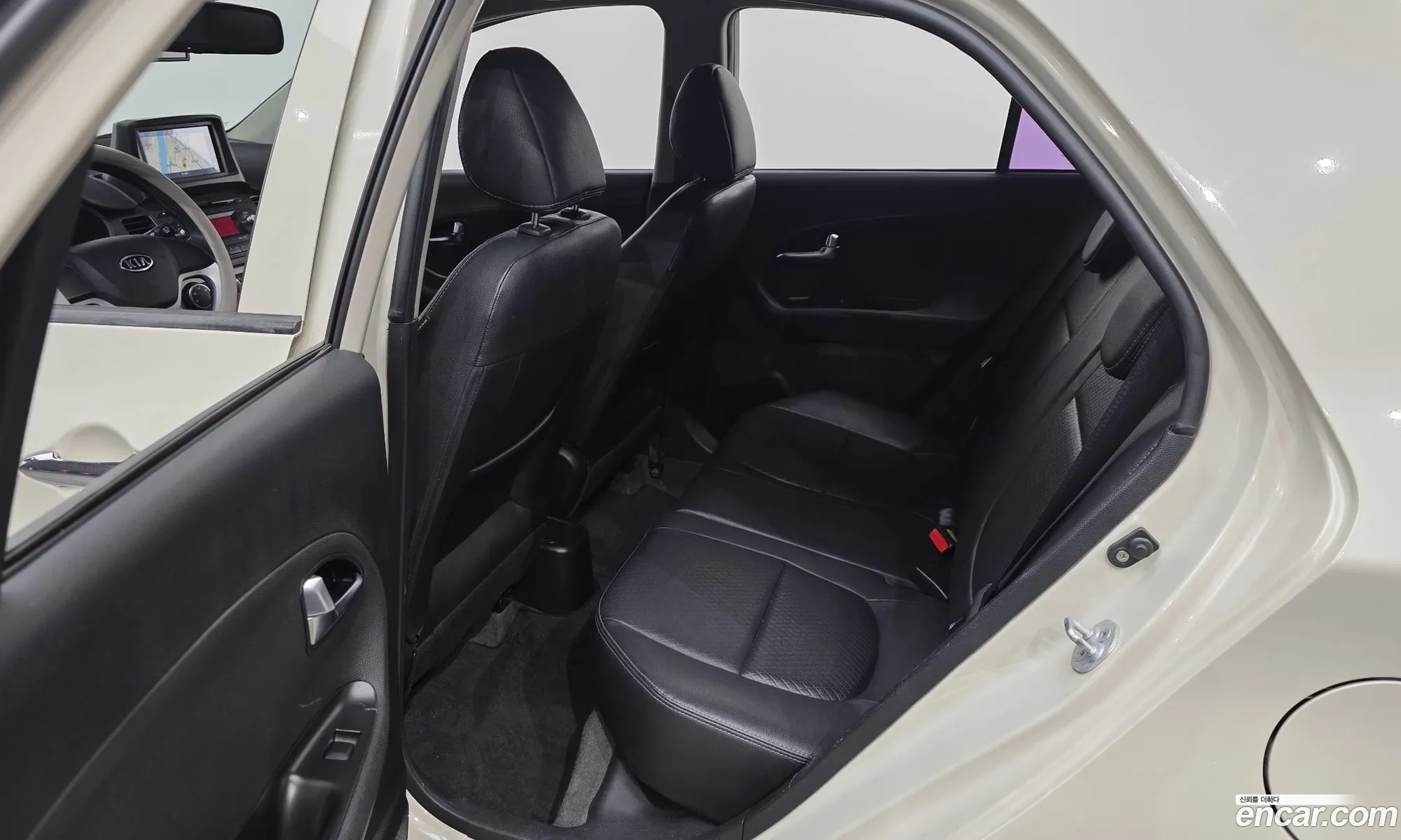 Kia Morning 2011 — 14