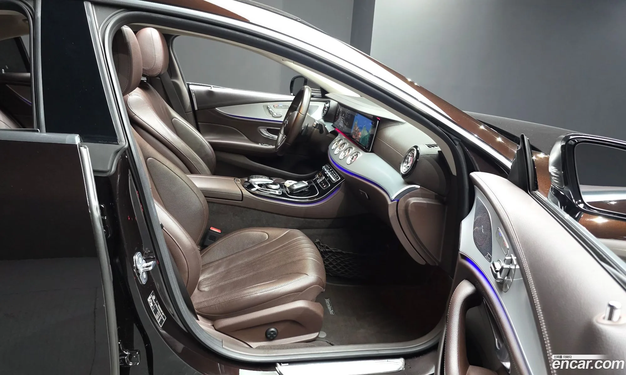 Mercedes-Benz CLS-Class C257 2018 — 30