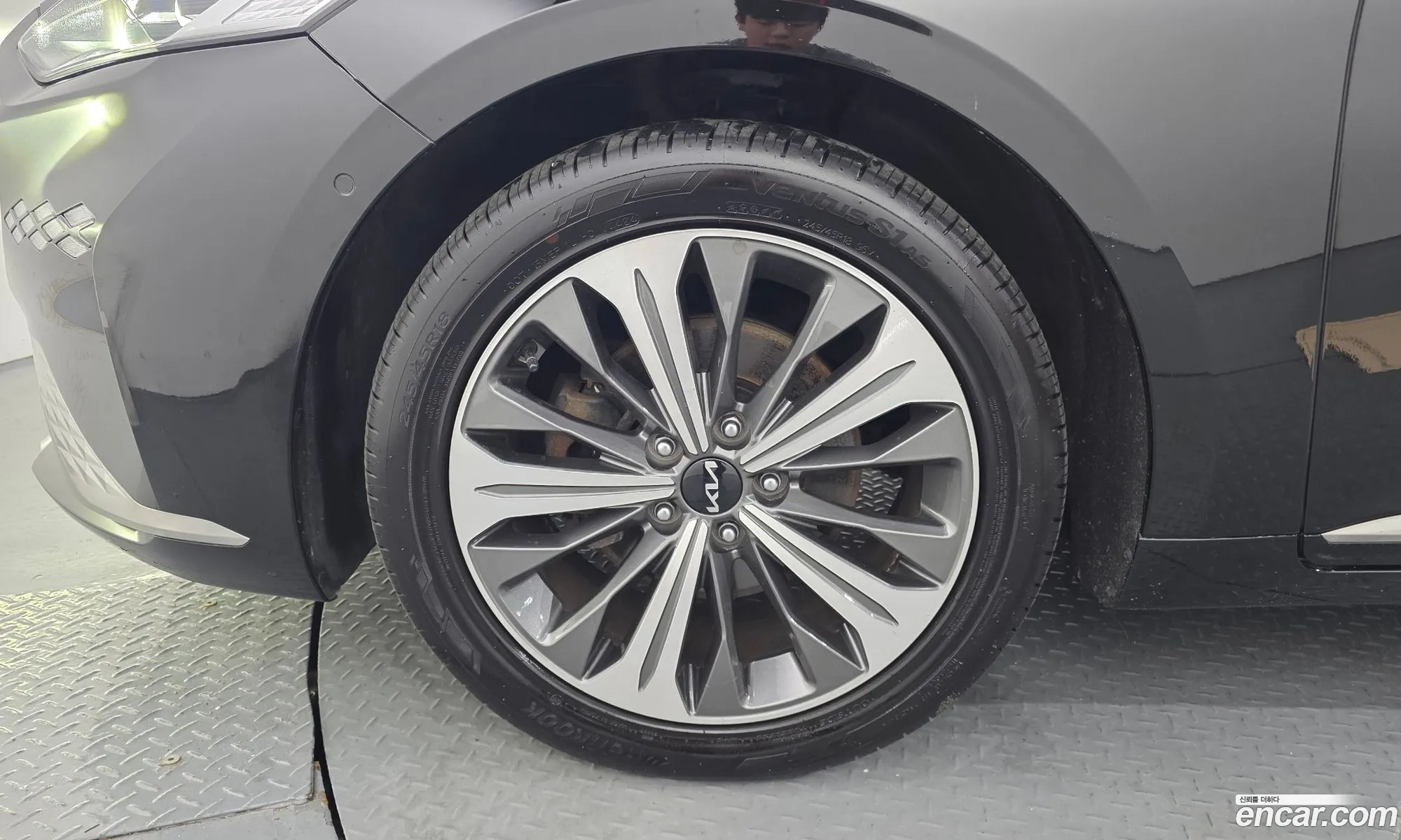 Kia K8 Hybrid 2022 — 31