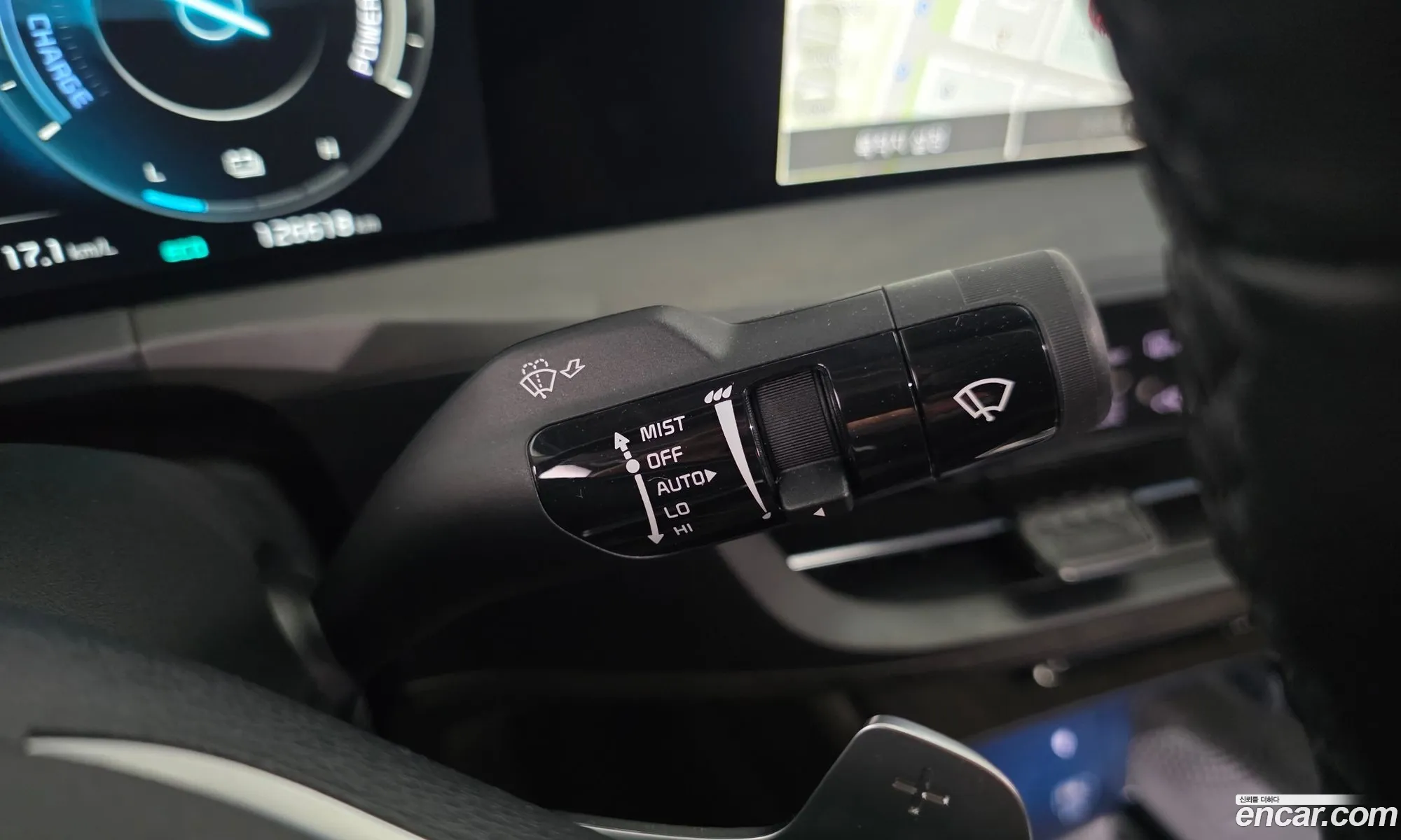 Kia K8 Hybrid 2022 — 38