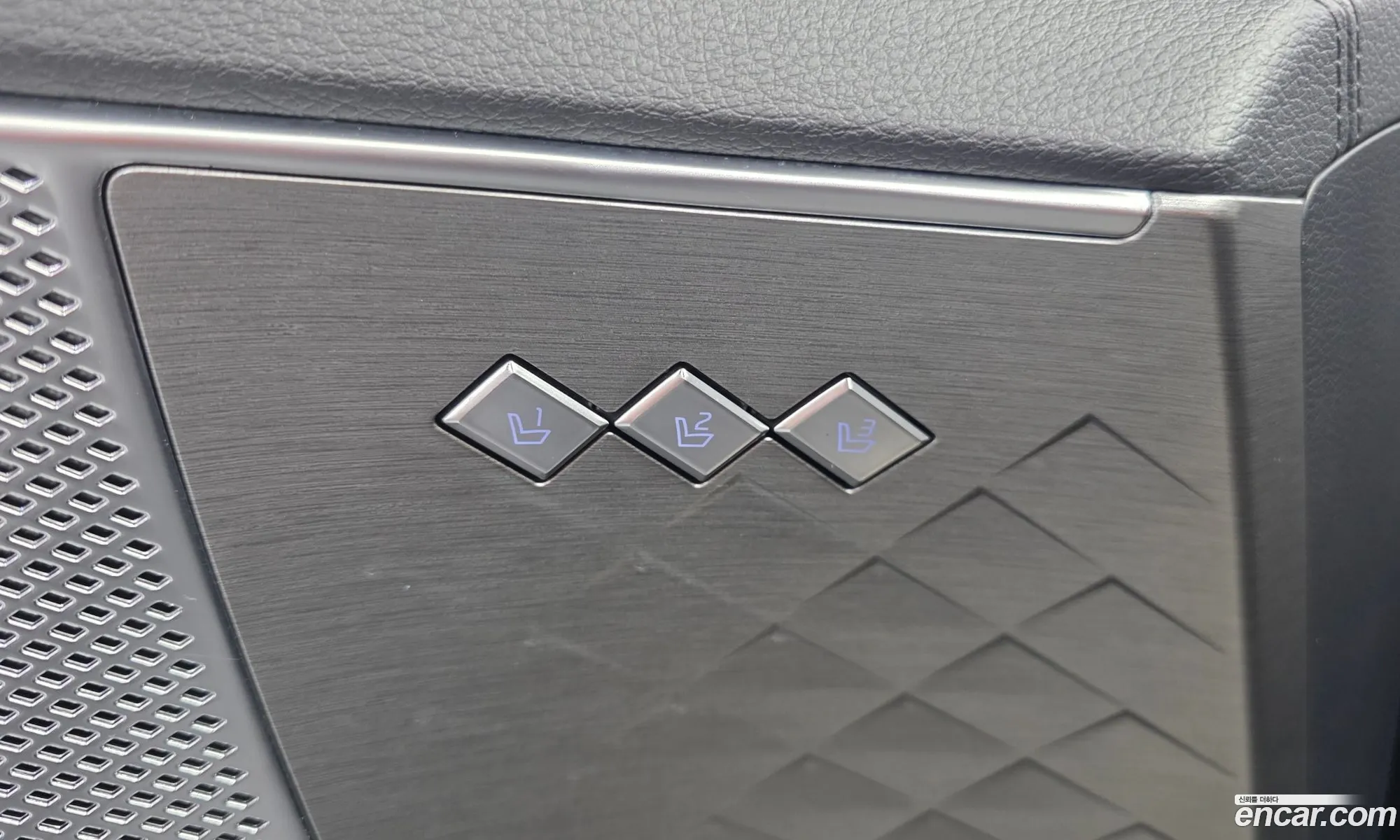 Kia K8 Hybrid 2022 — 15