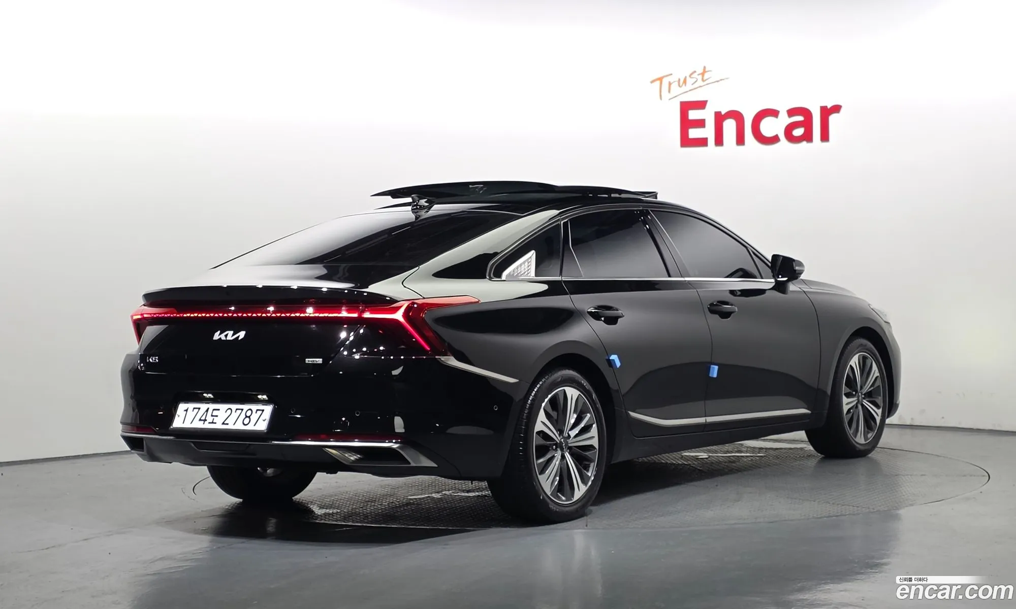 Kia K8 Hybrid 2022 — 10