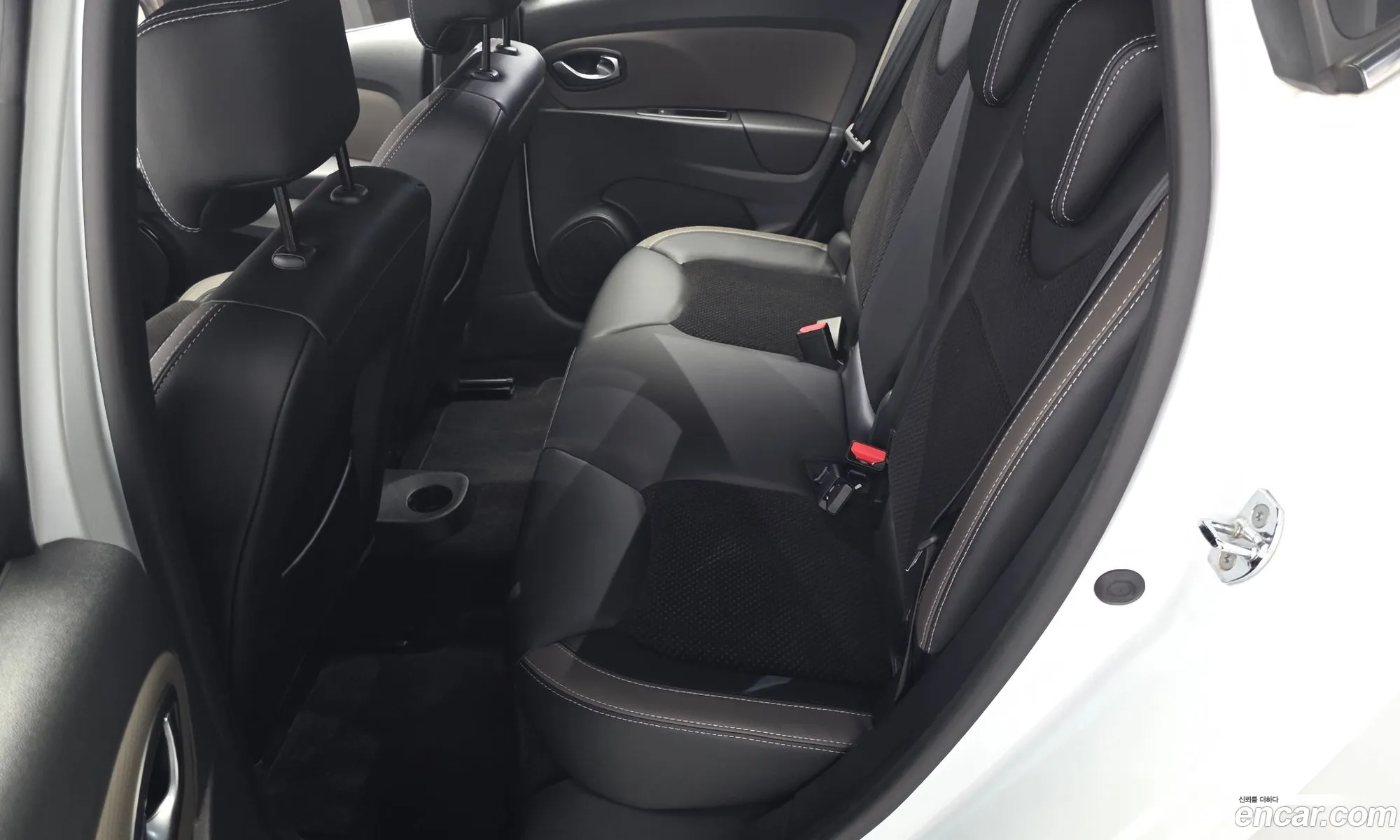 Renault Korea (Samsung) Clio 2018 — 12
