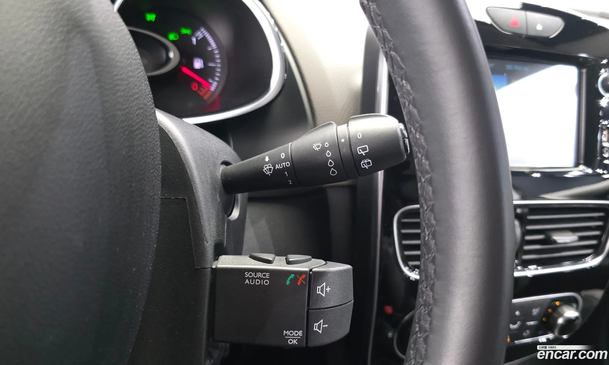 Renault Korea (Samsung) Clio 2018 — 8