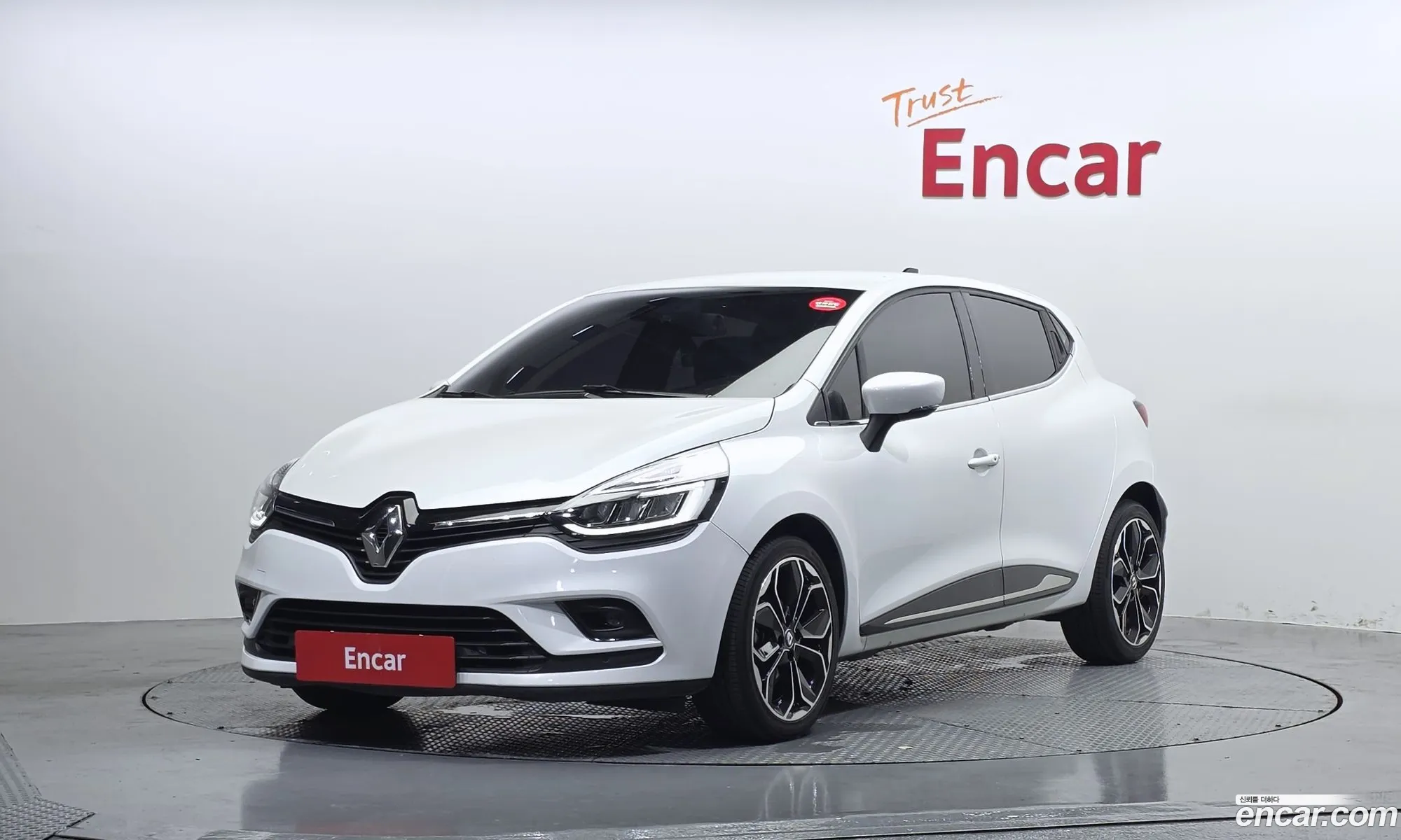 Renault Korea (Samsung) Clio 2018 — 14