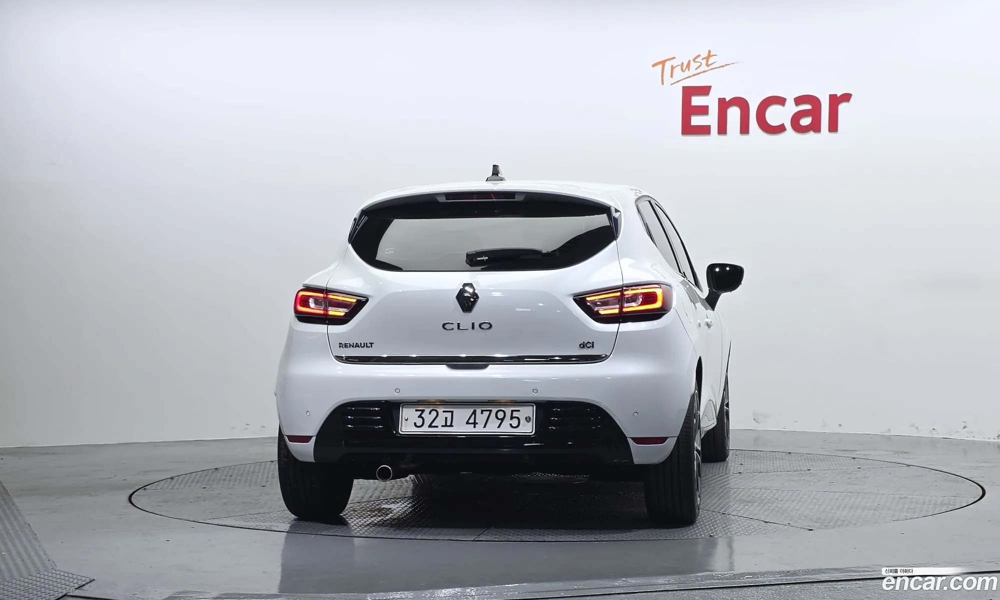 Renault Korea (Samsung) Clio 2018 — 4