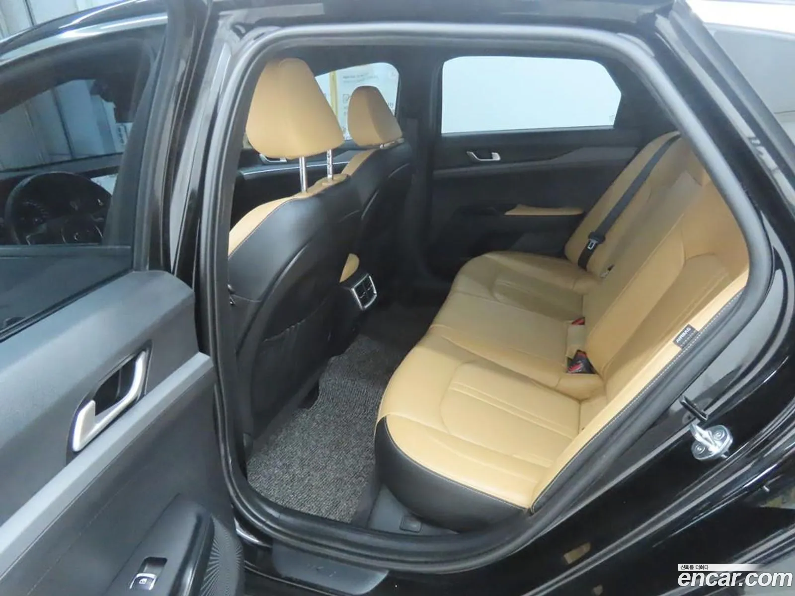 Kia K5 2020 — 8