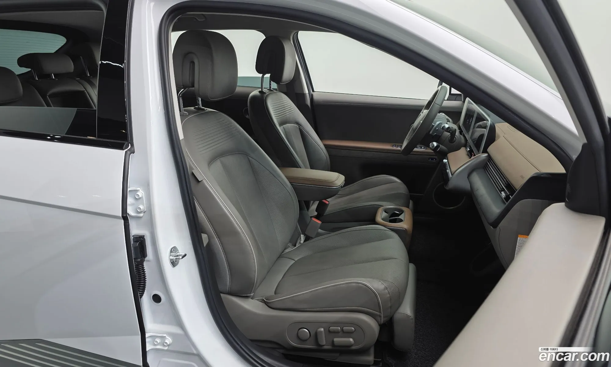 Hyundai Ioniq 5 2024 — 16