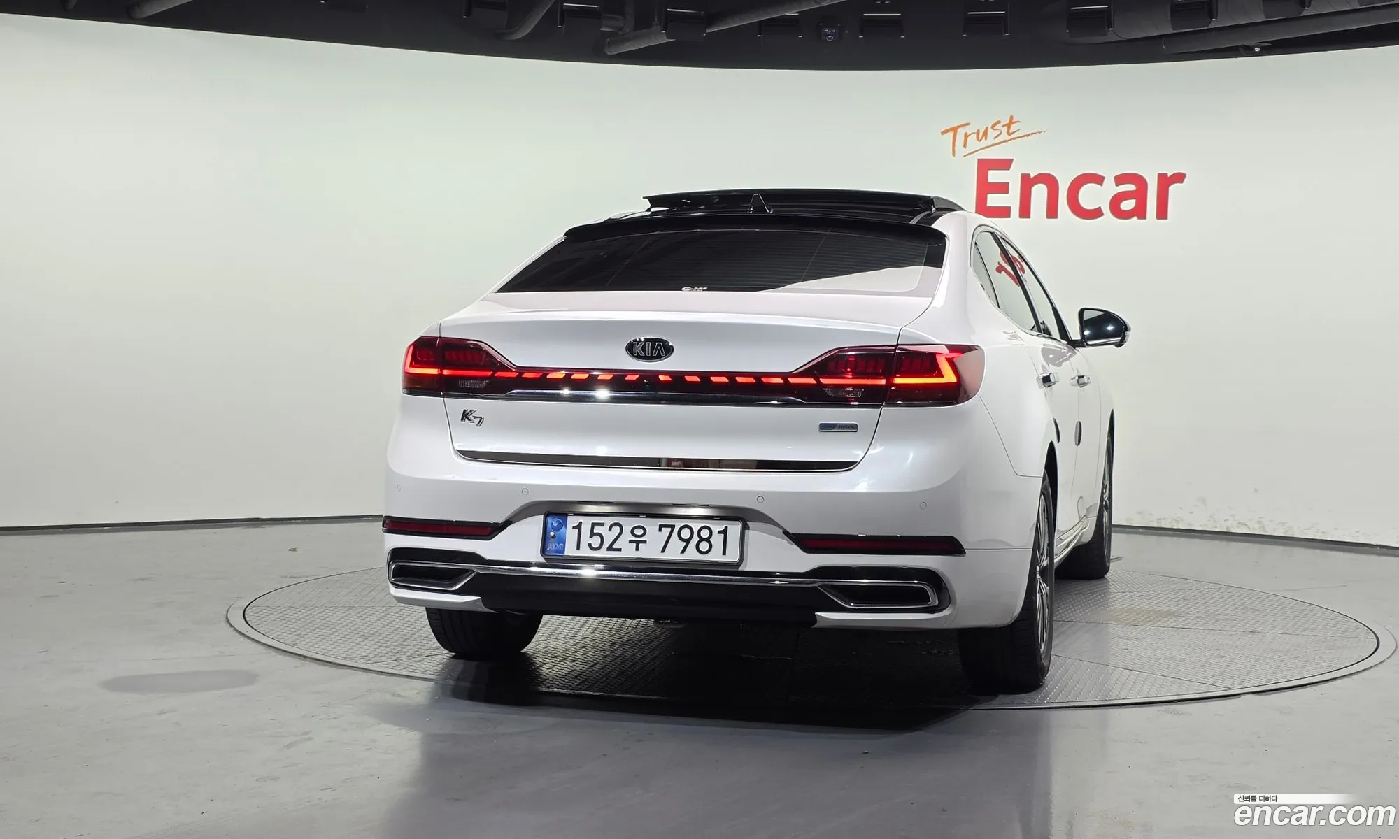 Kia K7 Premier Hybrid 2019 — 30