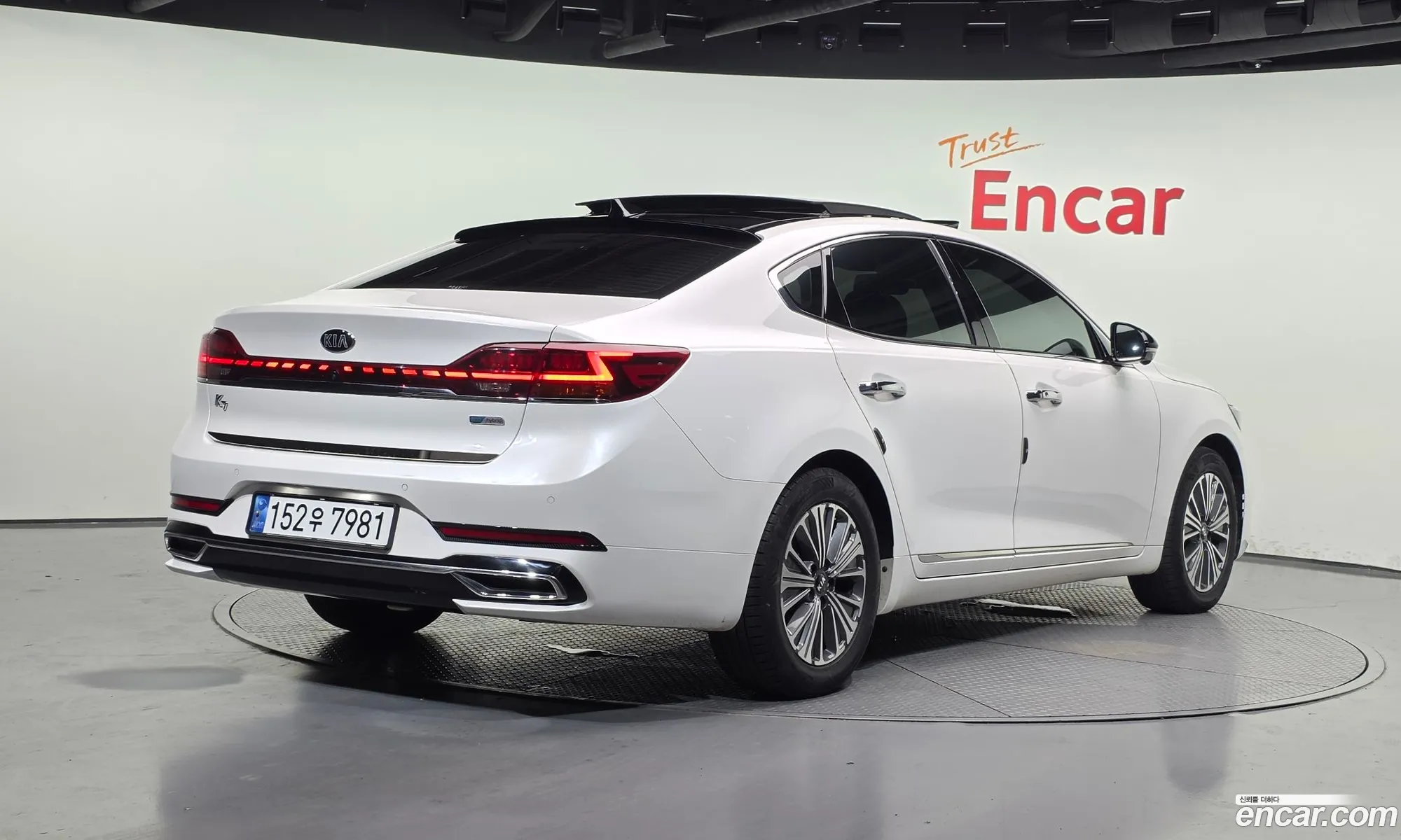 Kia K7 Premier Hybrid 2019 — 19