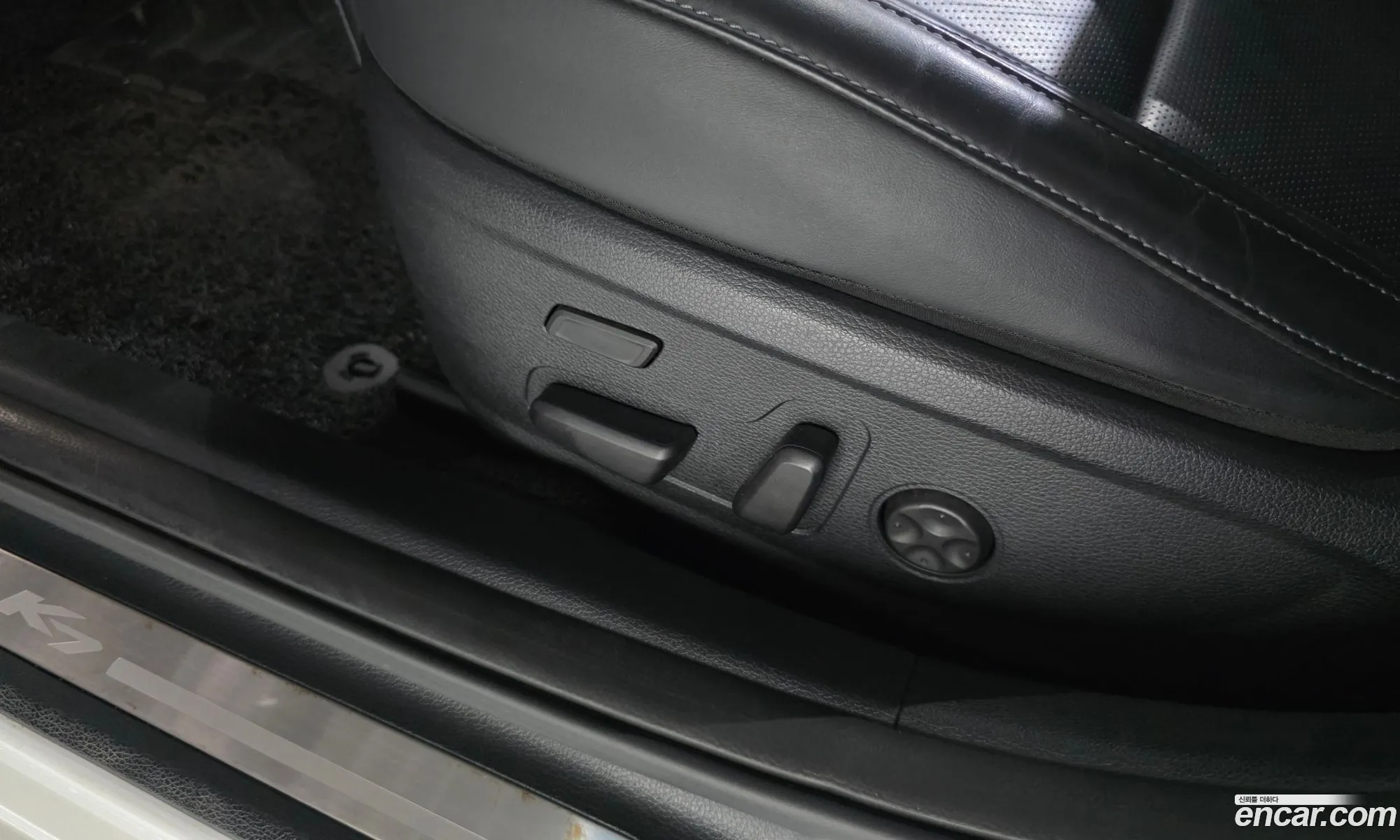 Kia K7 Premier Hybrid 2019 — 22
