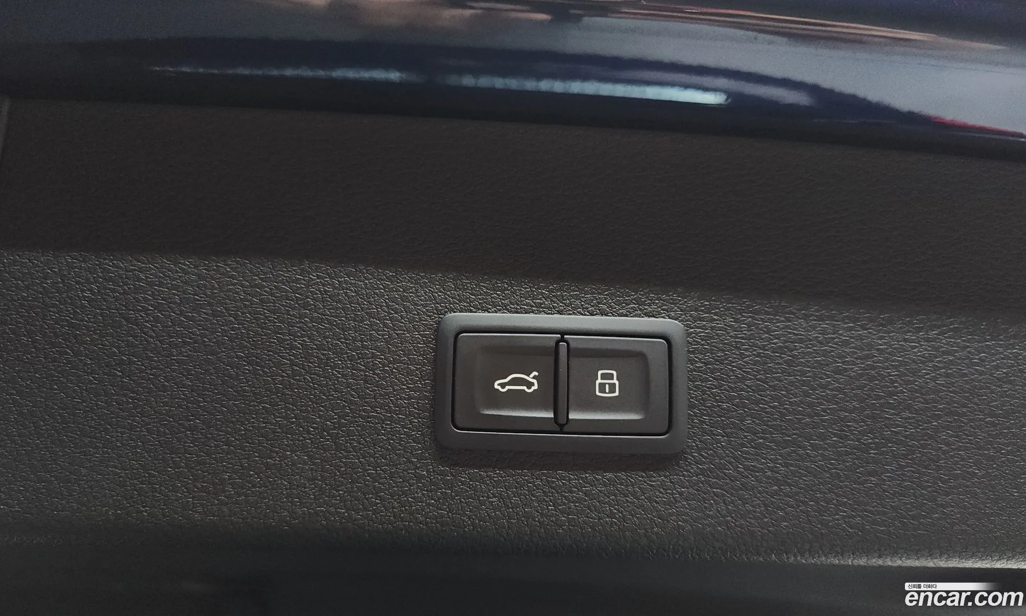 Audi e-tron 2021 WAUZZZGE — 9