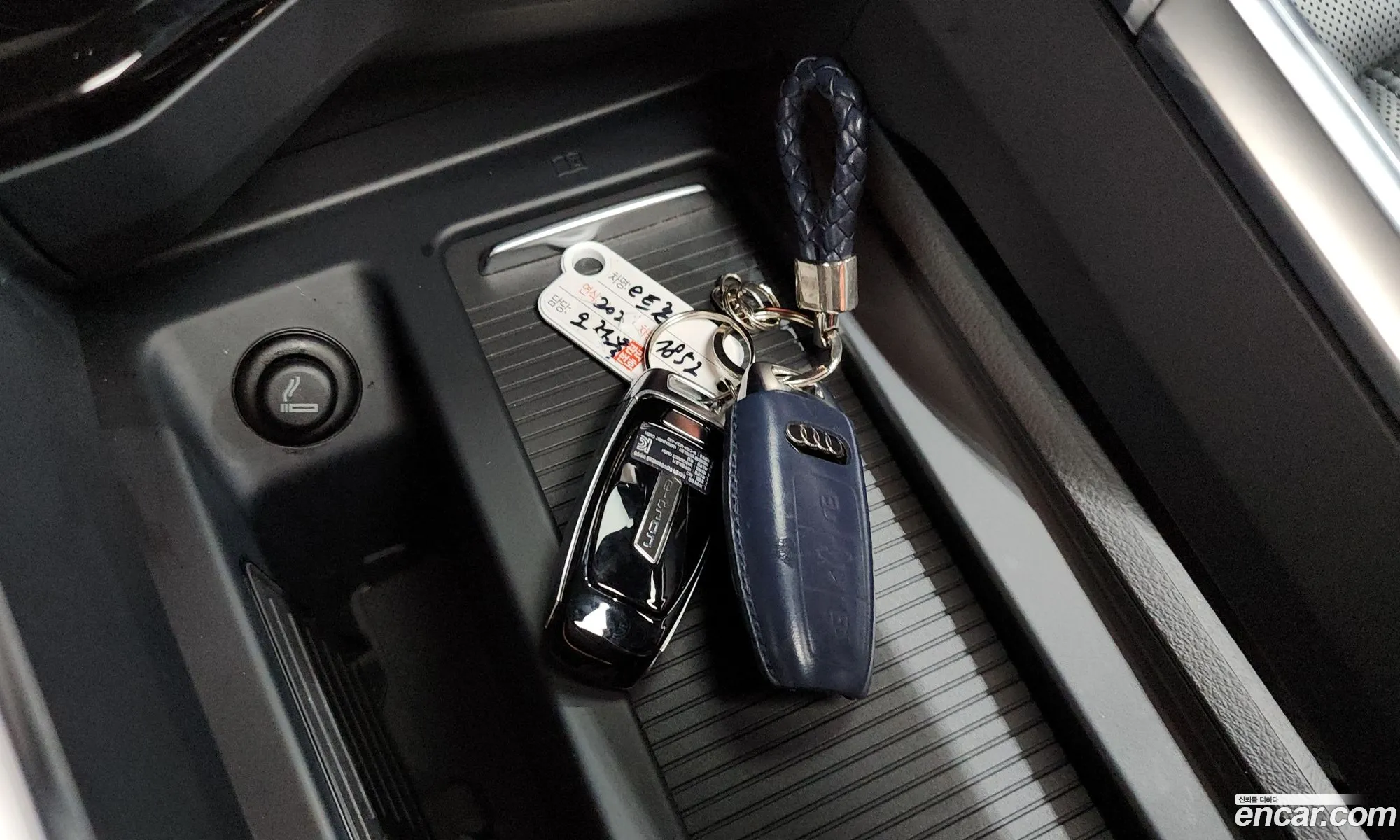 Audi e-tron 2021 WAUZZZGE — 18