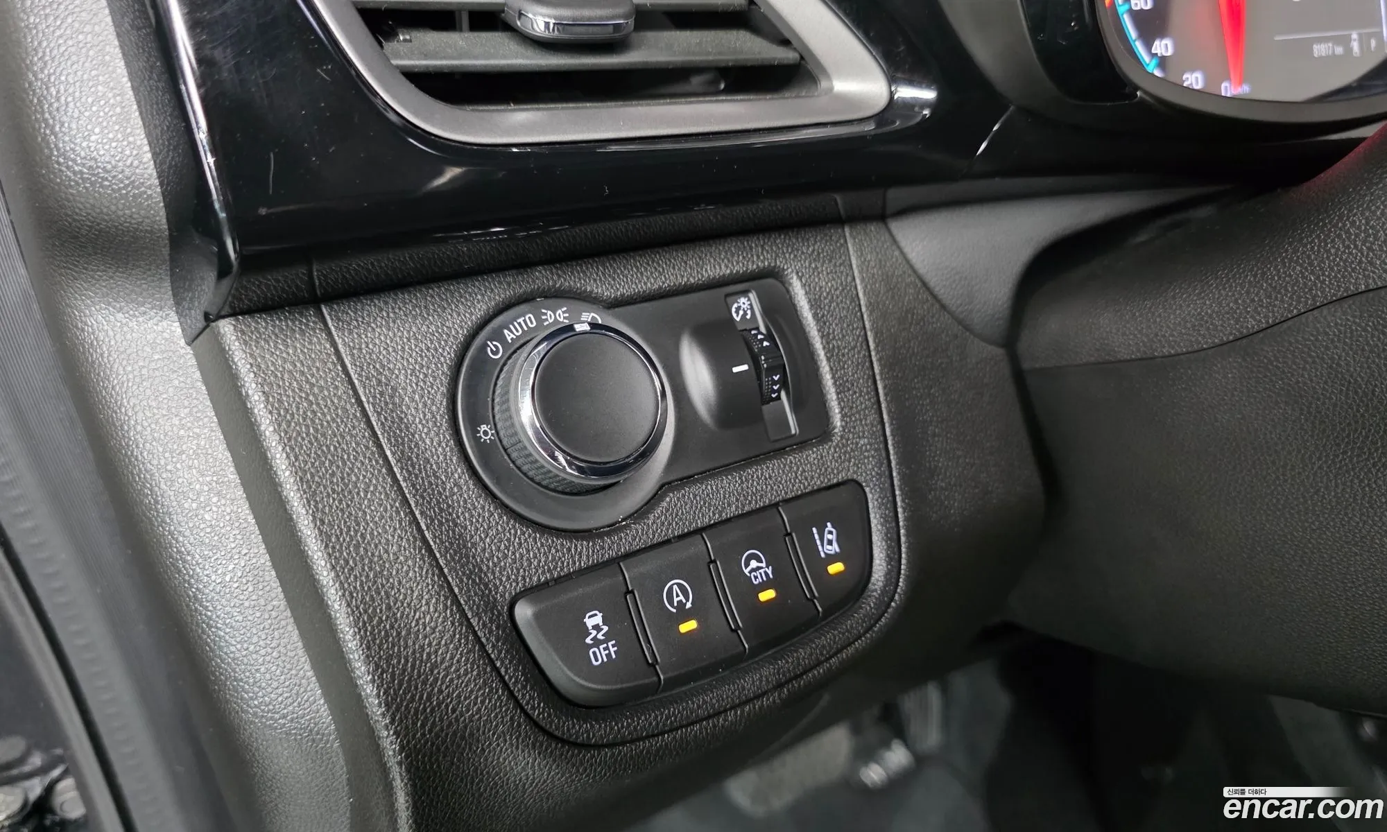 Chevrolet (GM Daewoo) Spark 2018 KLYDC487DKC734731 — 21