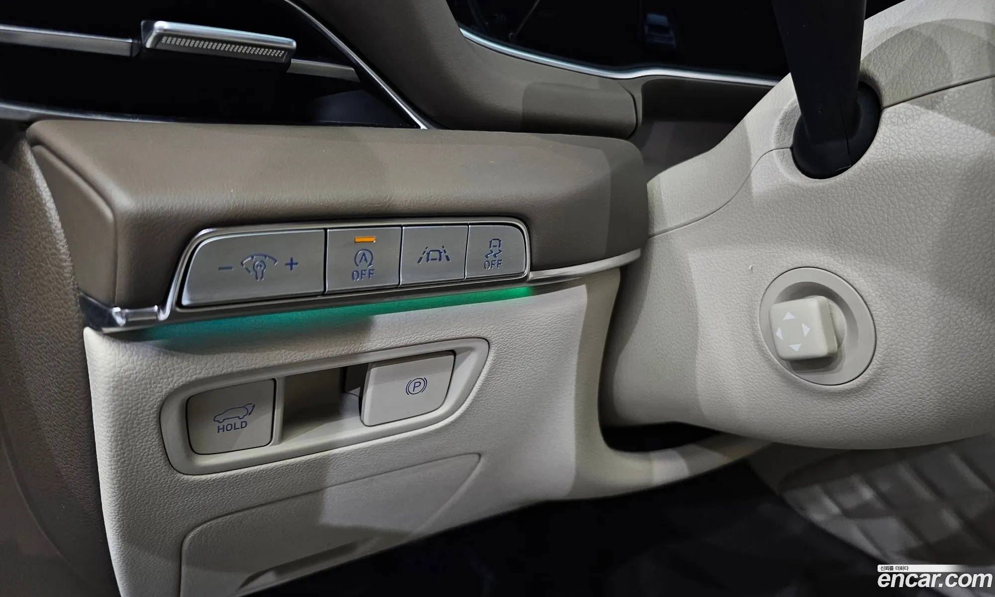 Genesis GV80 2020 KMTHB81DDLU043065 — 4