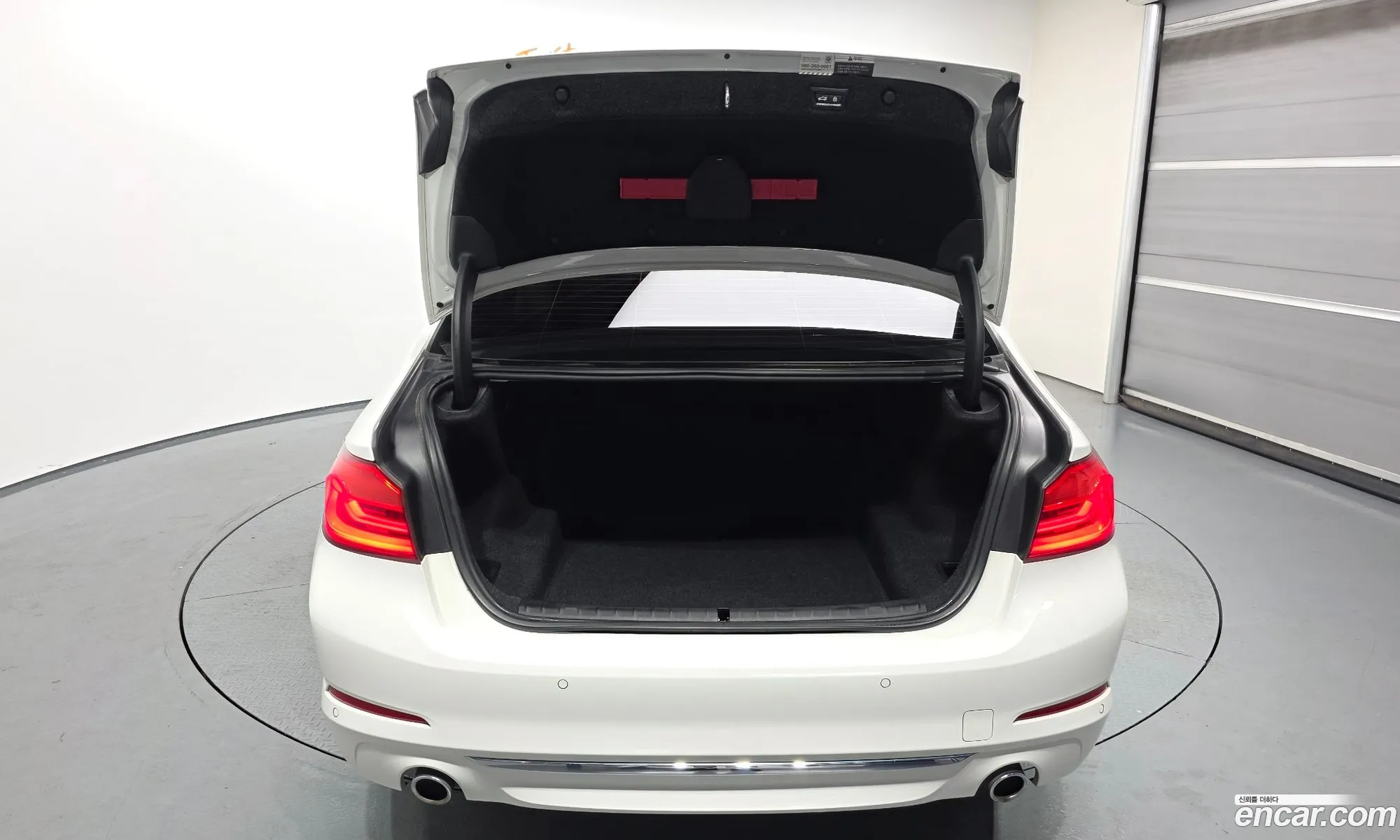 BMW 5 Series 2017 WBAJC310XJG994528 — 14