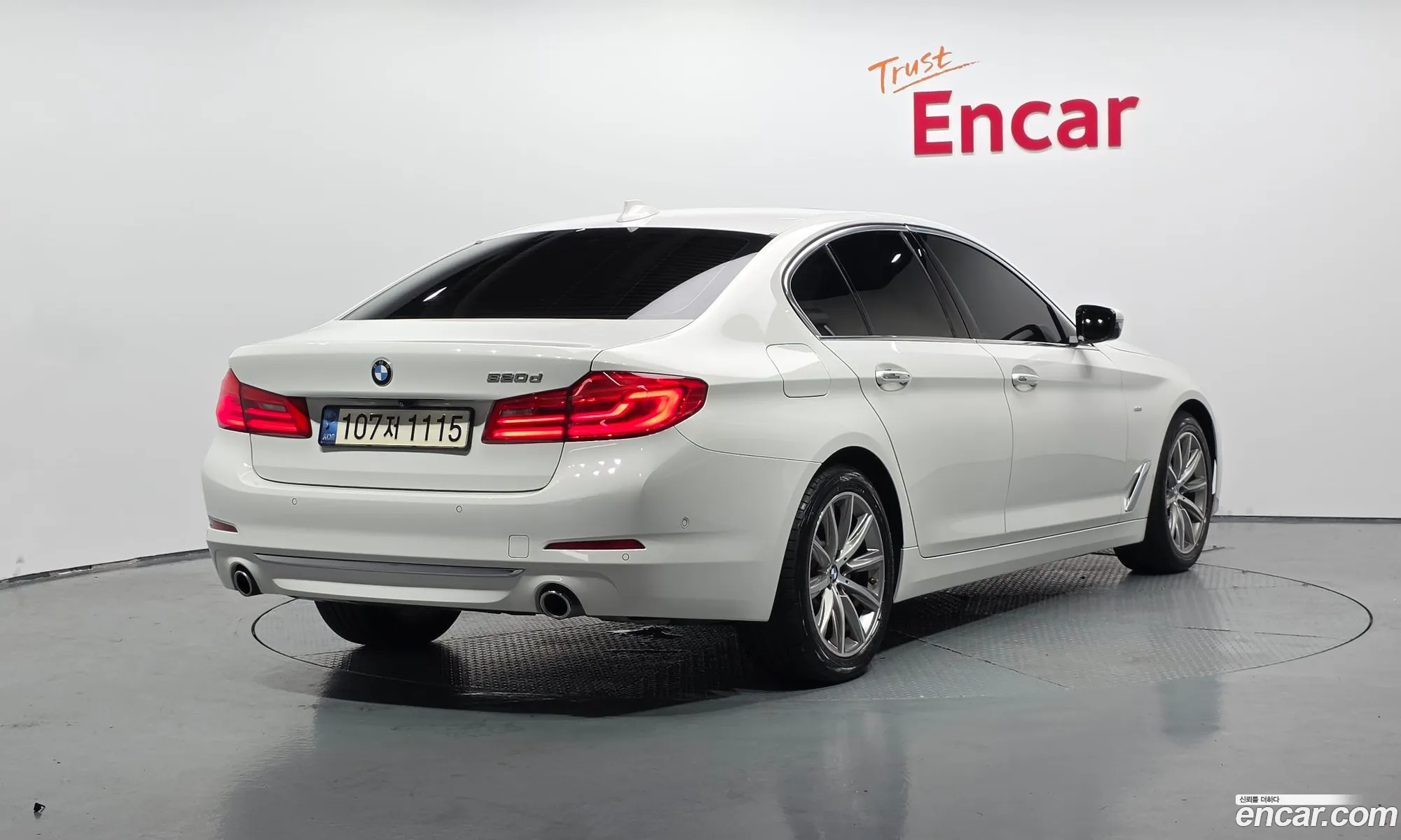 BMW 5 Series 2017 WBAJC310XJG994528 — 11