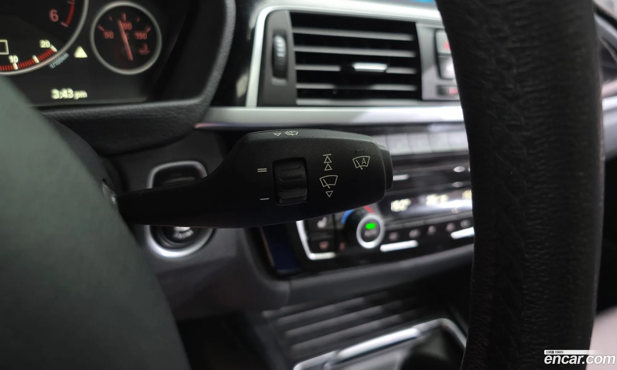 BMW 3 Series 2016 WBA8C5108HK854303 — 3