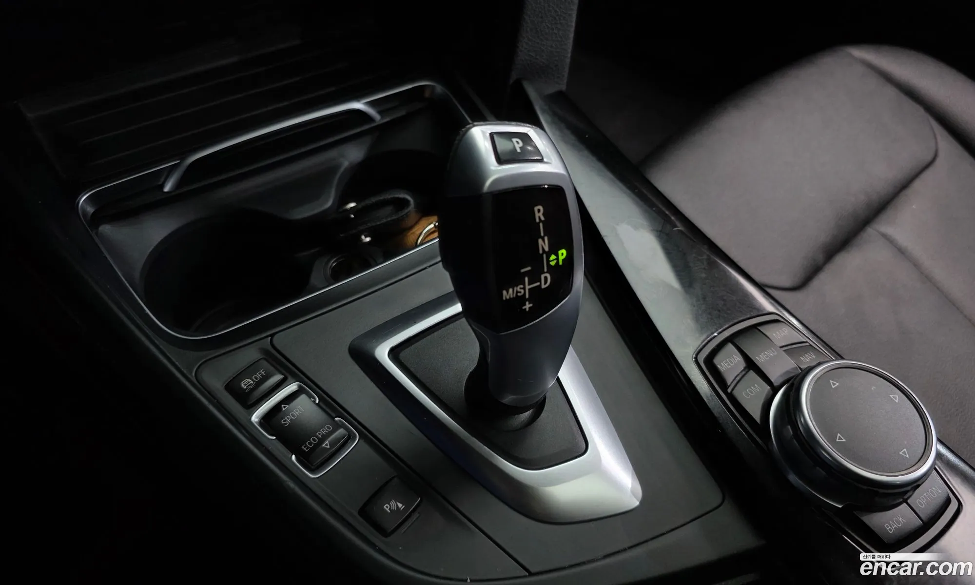BMW 3 Series 2016 WBA8C5108HK854303 — 17