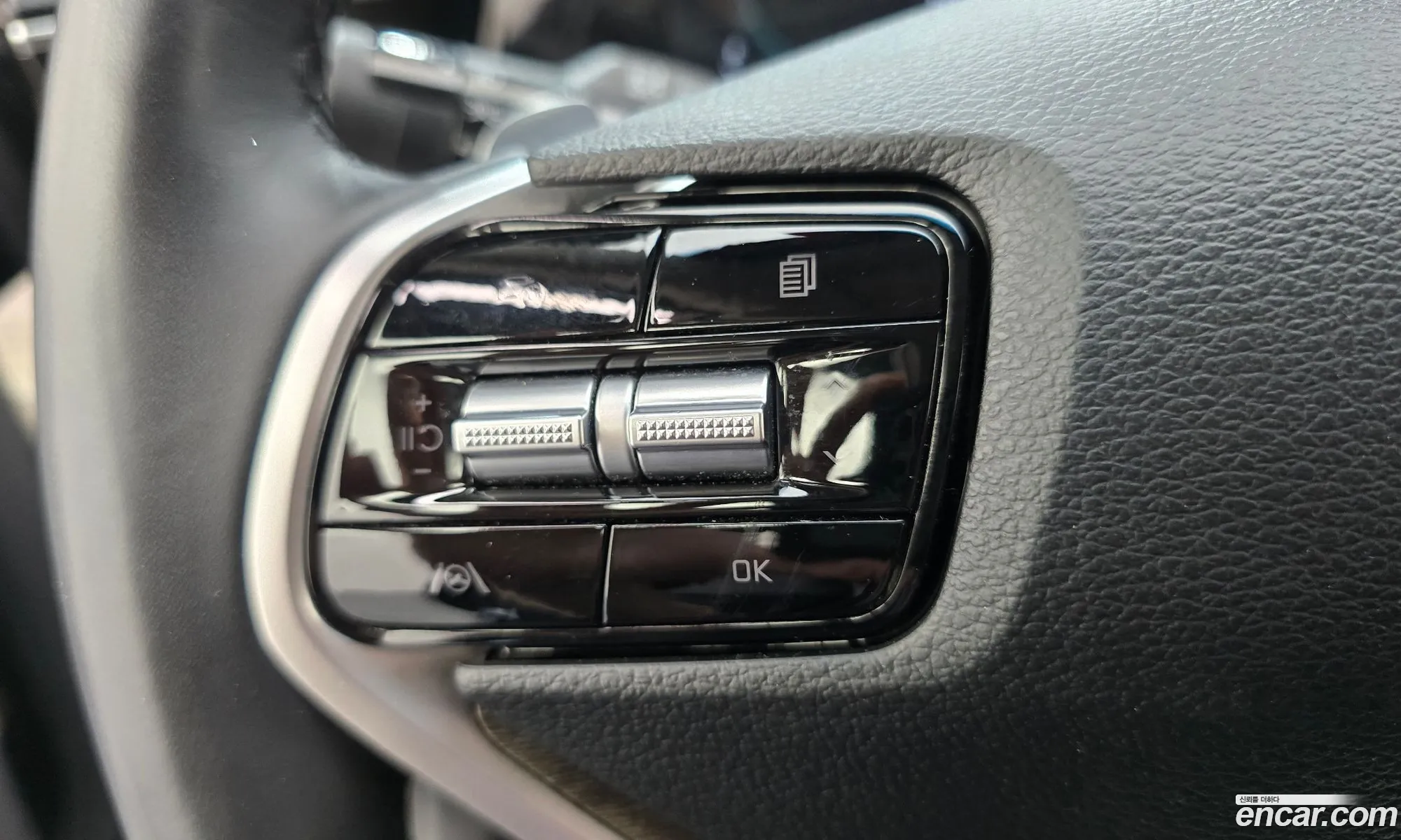 Kia K8 Hybrid 2022 KNAM1411BNA021414 — 27