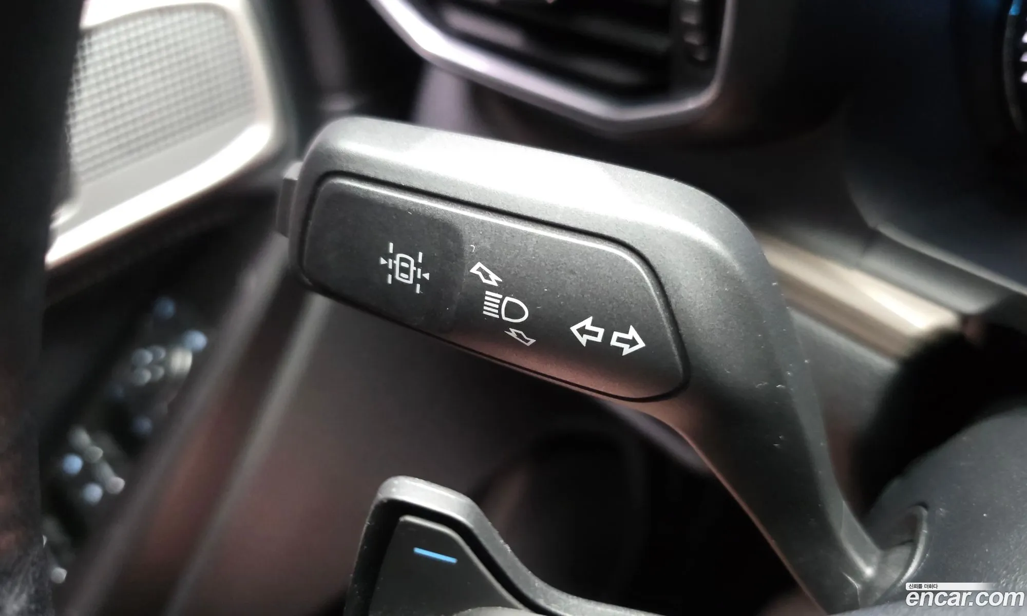 Ford Explorer 6th Gen 2020 1FMSK8FH8LGB95917 — 2