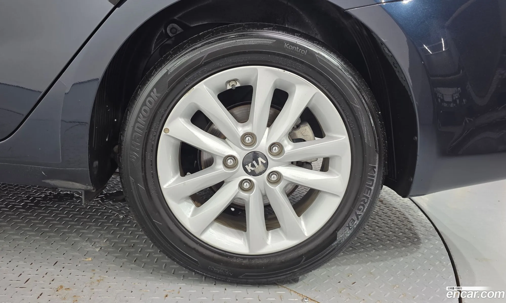 Kia K3 2015 KNAFK412BGA943376 — 19