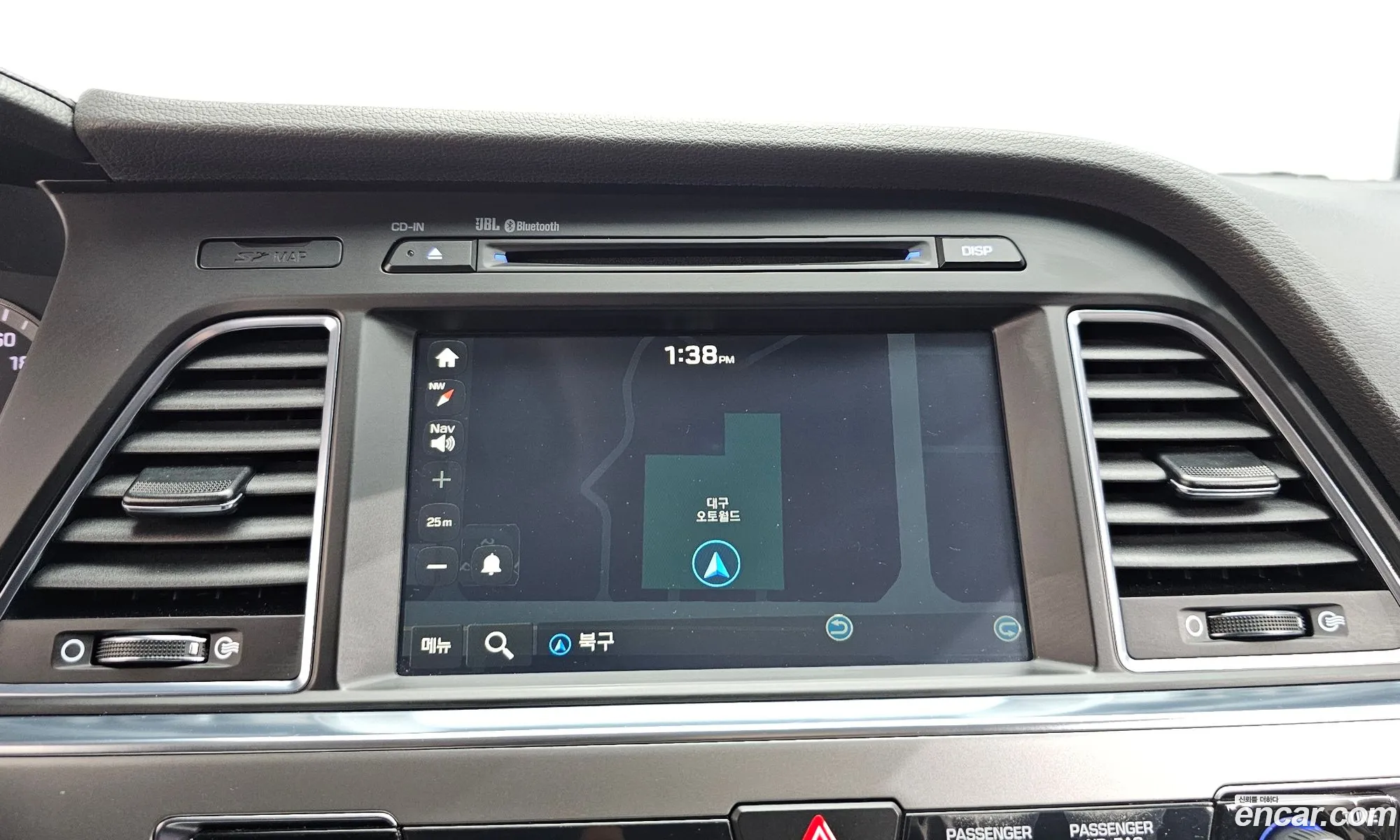 Hyundai LF Sonata 2015 KMHE341CBGA210482 — 17
