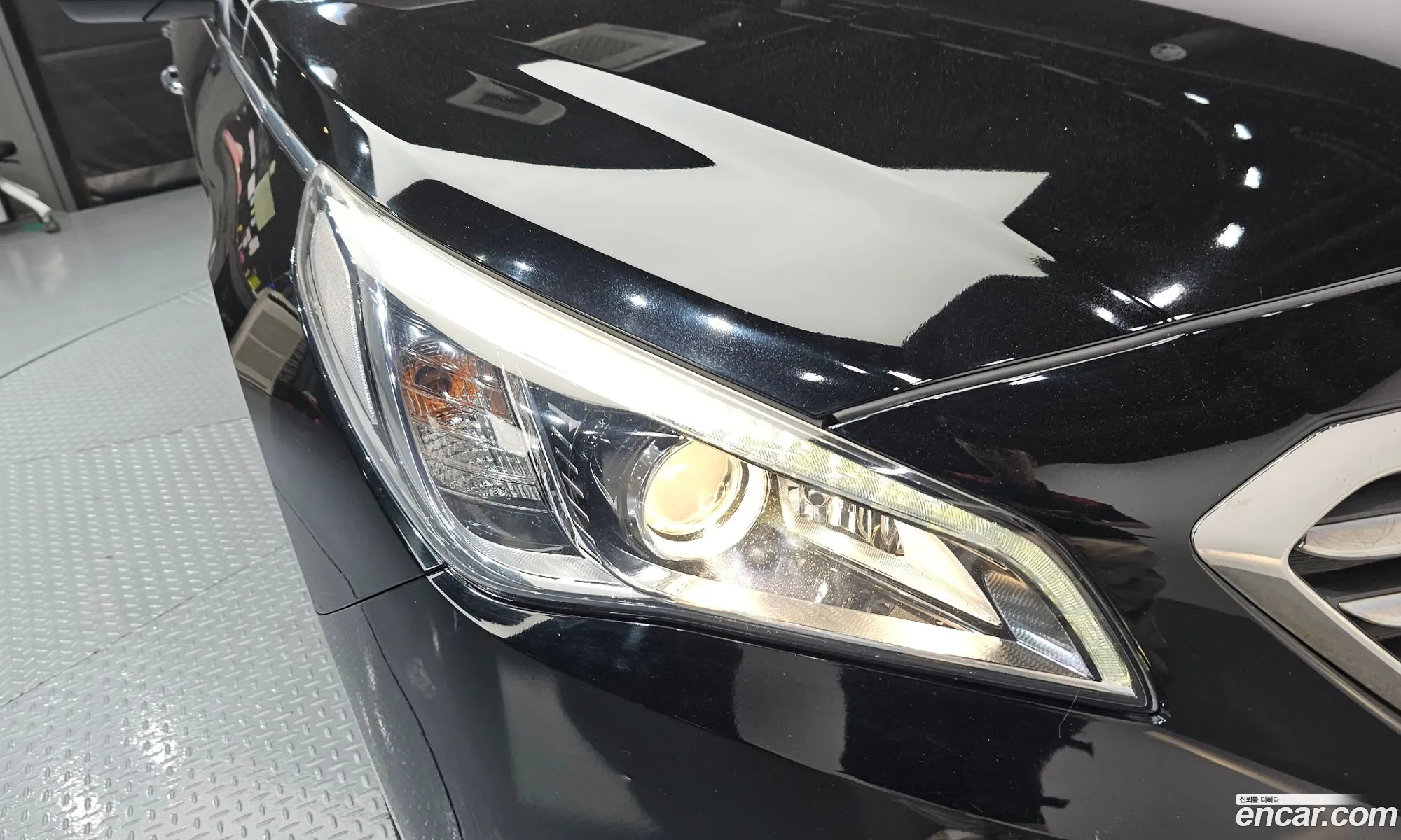 Hyundai LF Sonata 2015 KMHE341CBGA210482 — 24