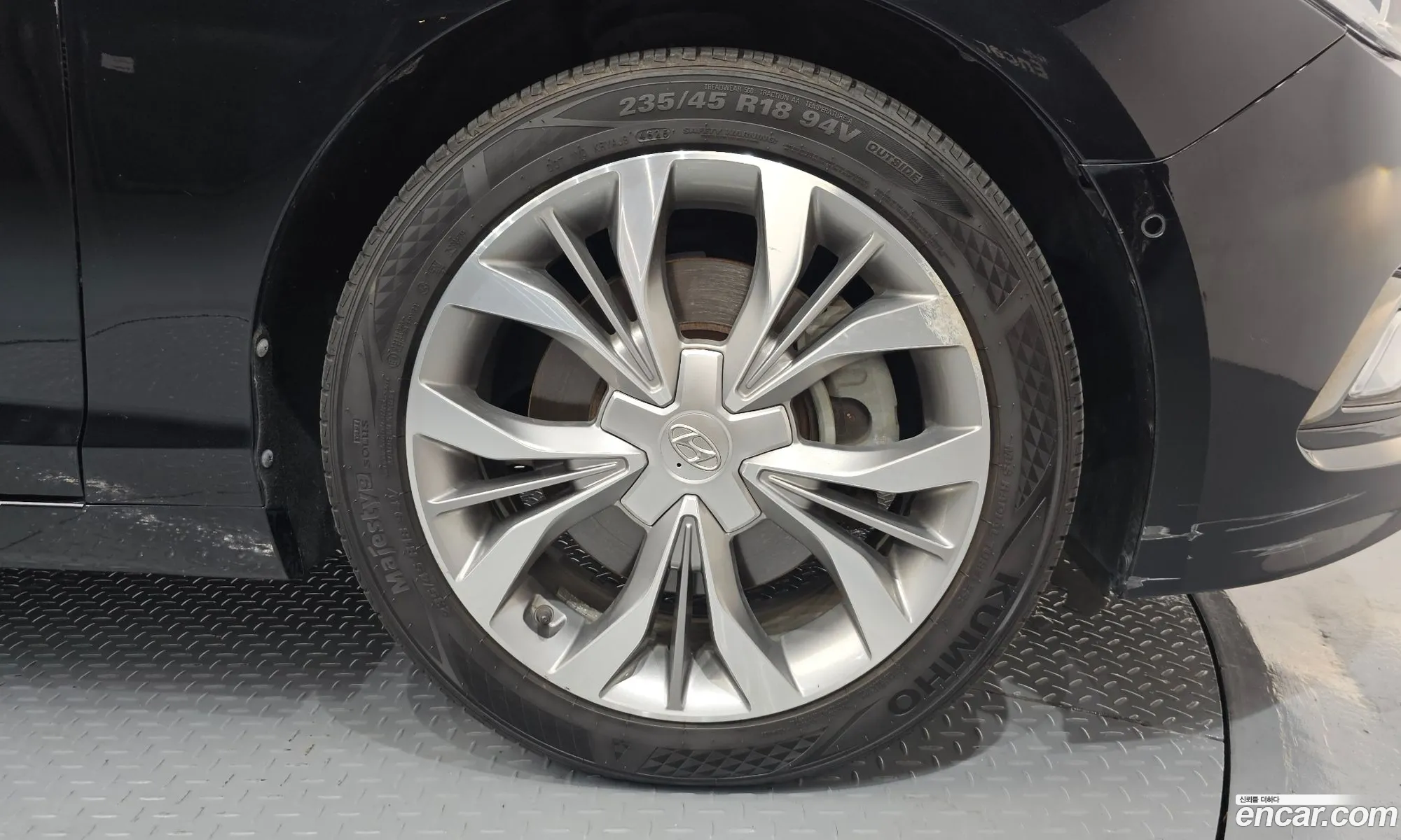 Hyundai LF Sonata 2015 KMHE341CBGA210482 — 30