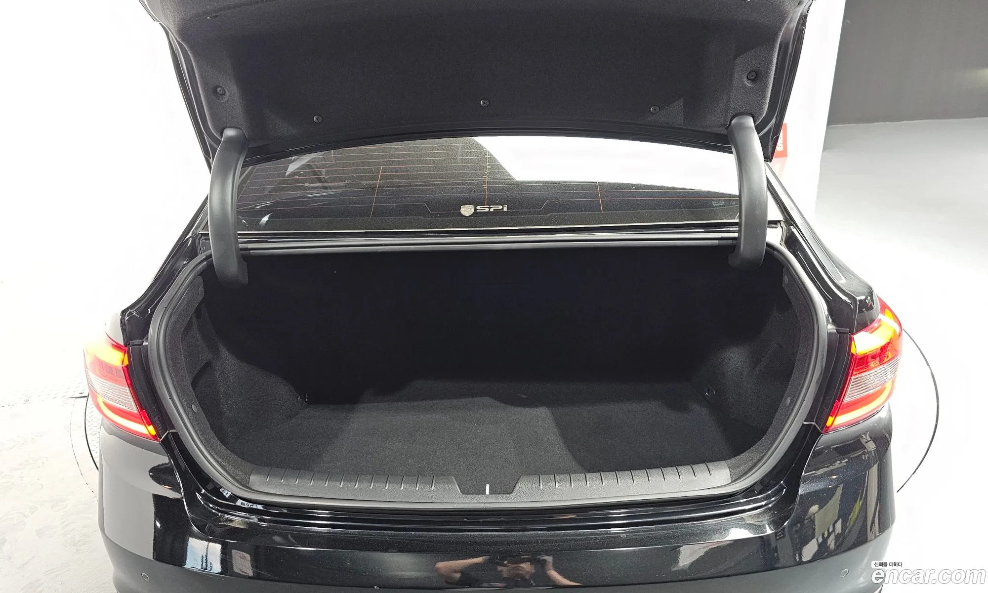Hyundai LF Sonata 2015 KMHE341CBGA210482 — 13