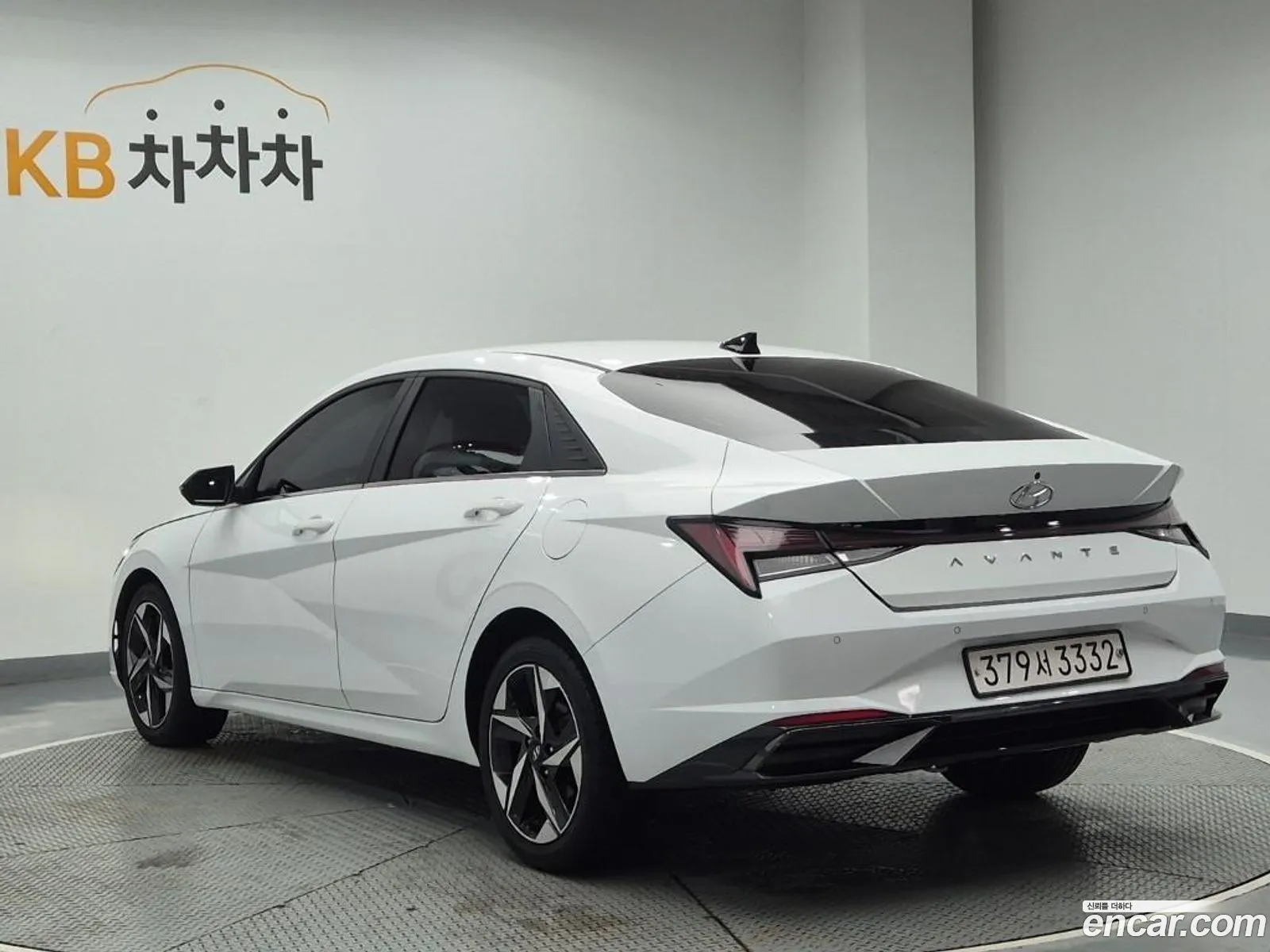 Hyundai Elantra 2020 — 9