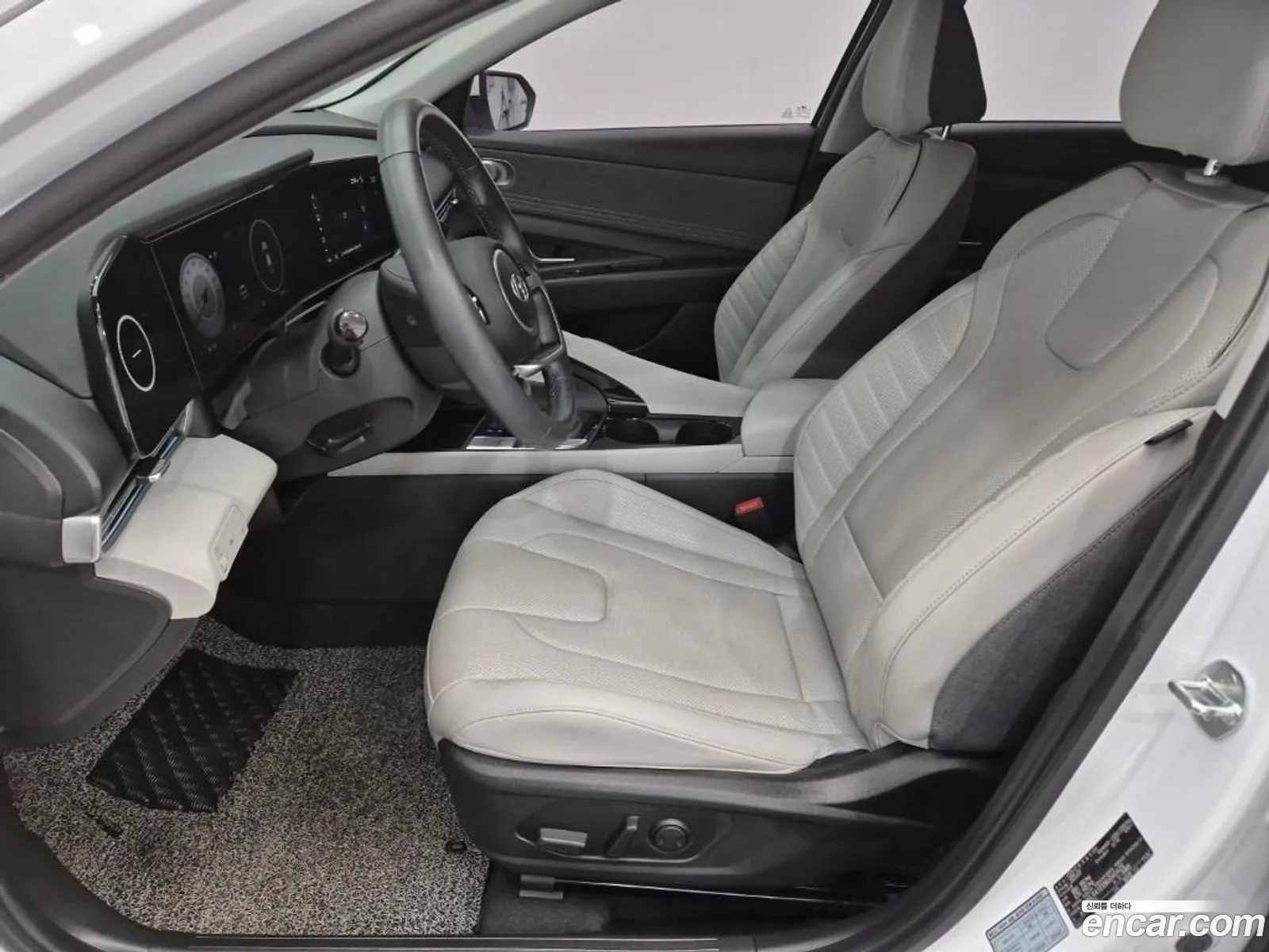 Hyundai Elantra 2020 — 6