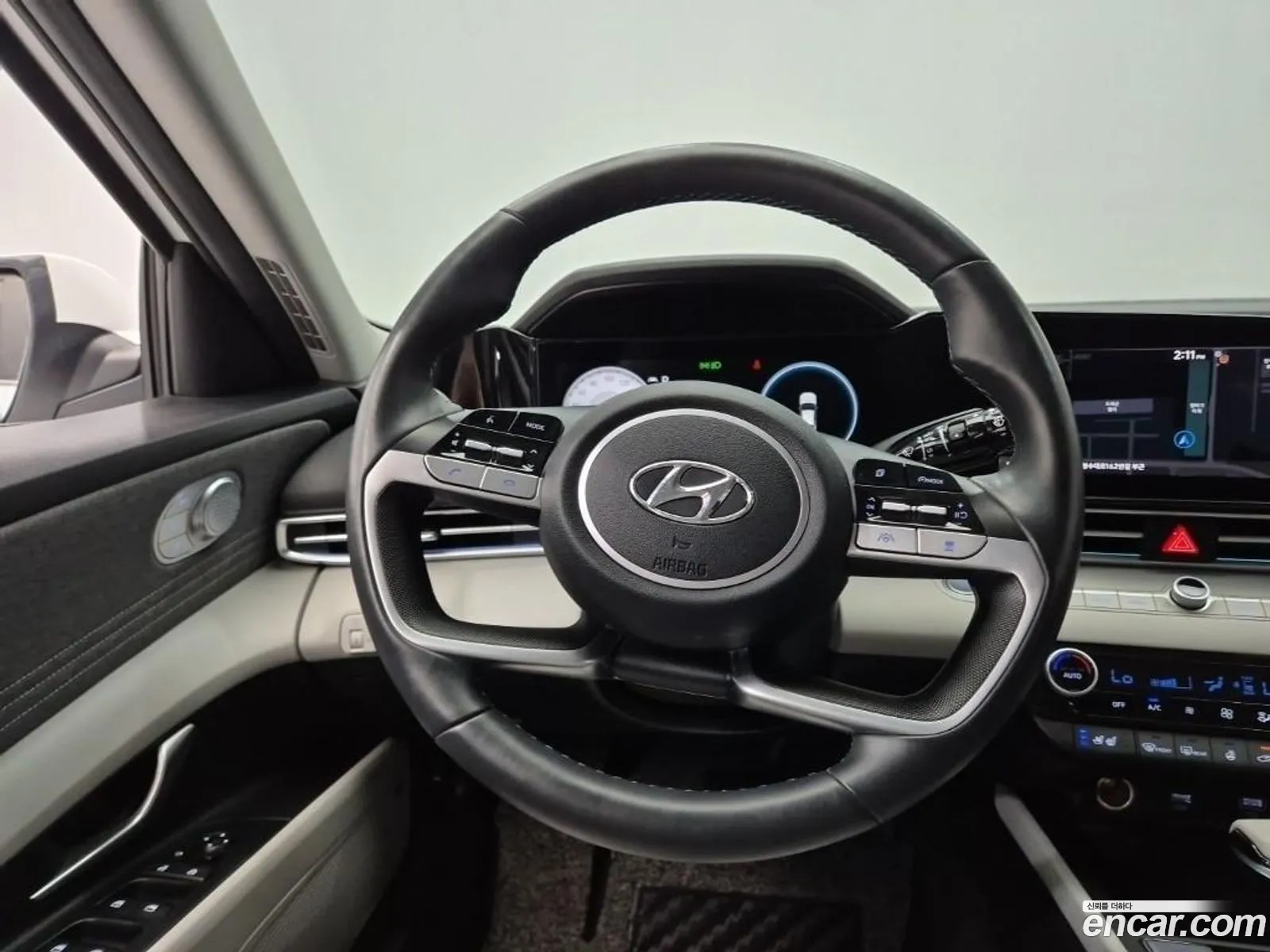 Hyundai Elantra 2020 — 11