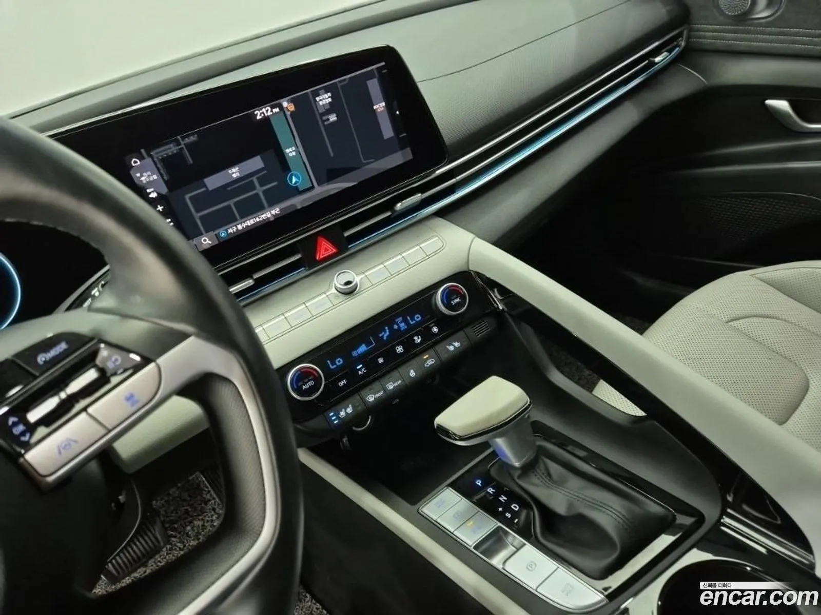 Hyundai Elantra 2020 — 15