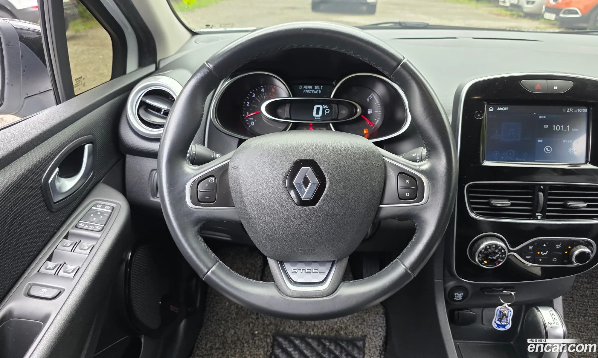 Renault Korea (Samsung) Clio 2018 — 11