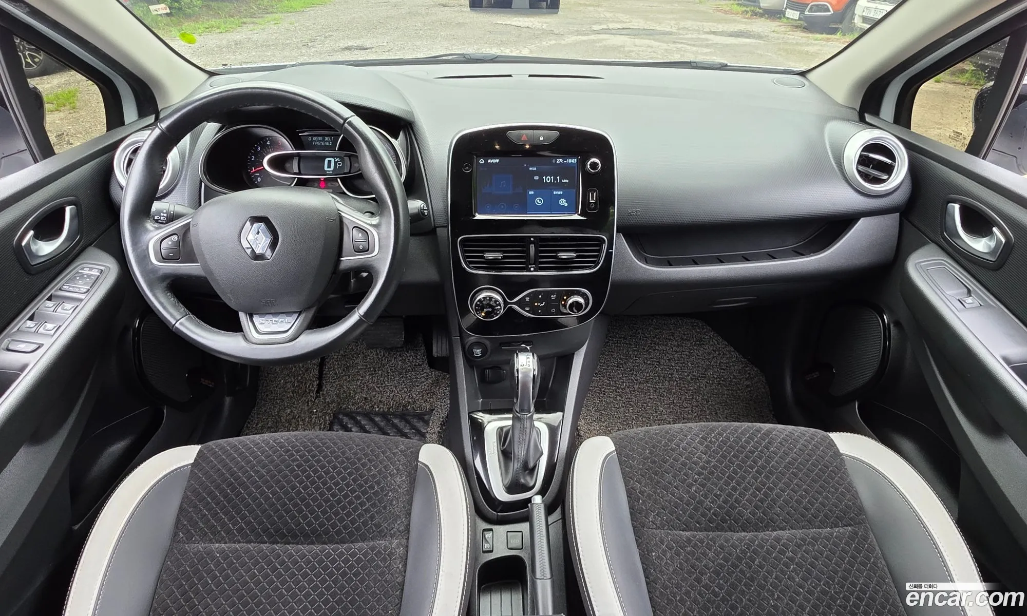 Renault Korea (Samsung) Clio 2018 — 17