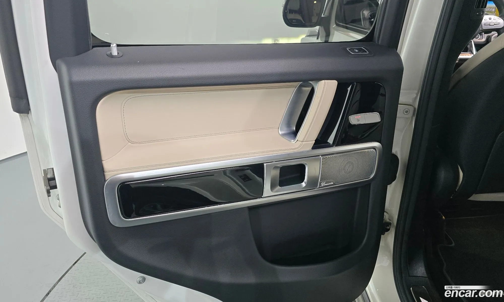 Mercedes-Benz G-Class W463b 2020 — 10