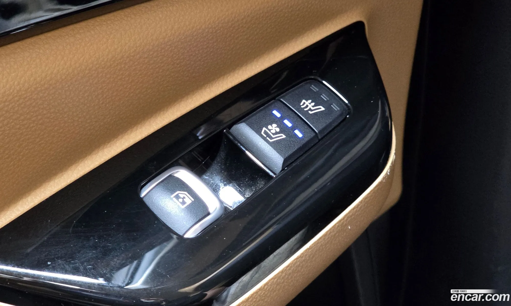 Kia Carnival 2022 KNANE81BBPS206963 — 12