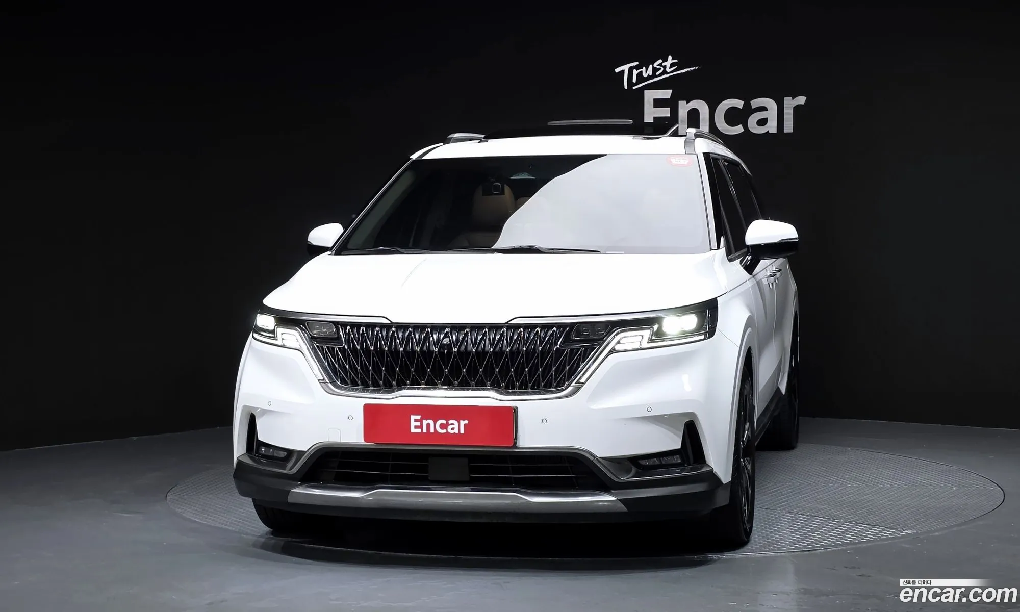 Kia Carnival 2022 KNANE81BBPS206963 — 2