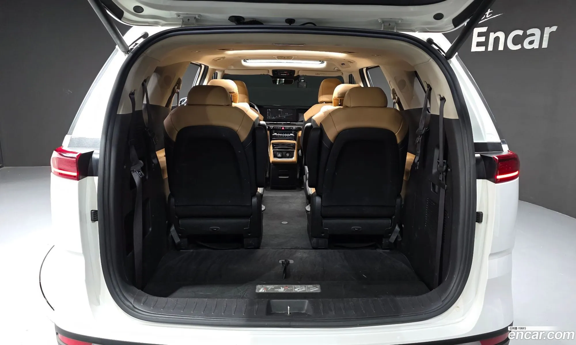 Kia Carnival 2022 KNANE81BBPS206963 — 28