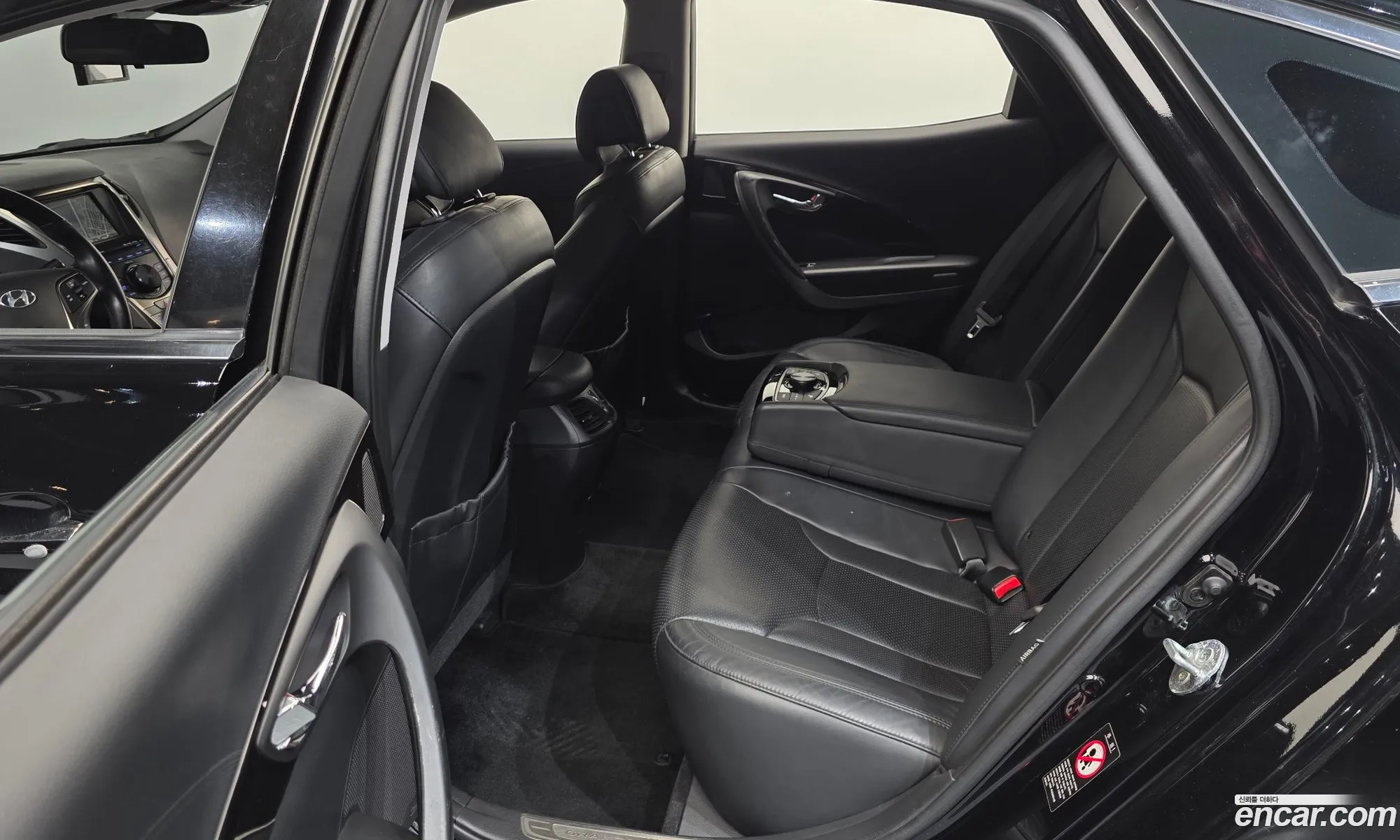 Hyundai Grandeur HG 2011 — 14