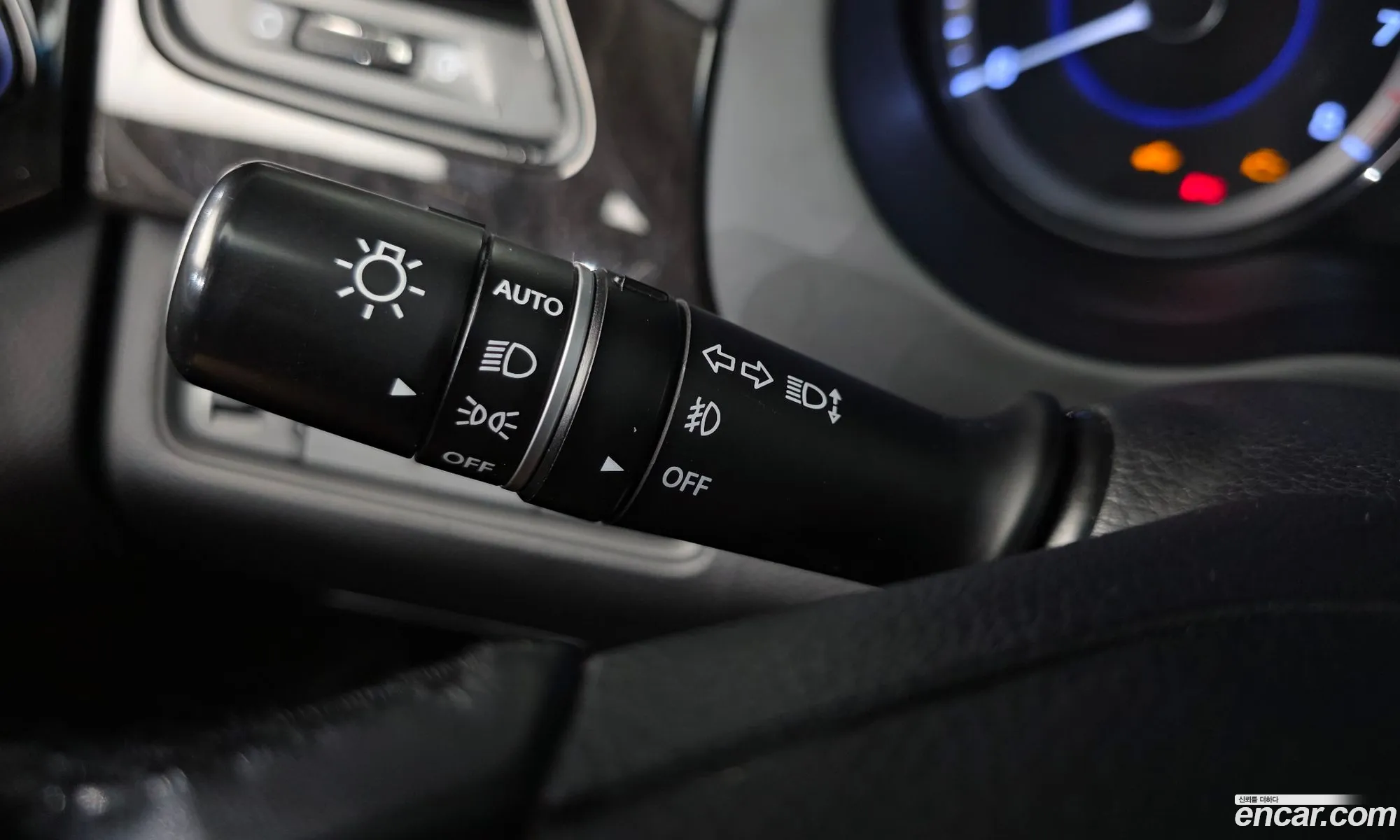 Hyundai Grandeur HG 2011 — 13