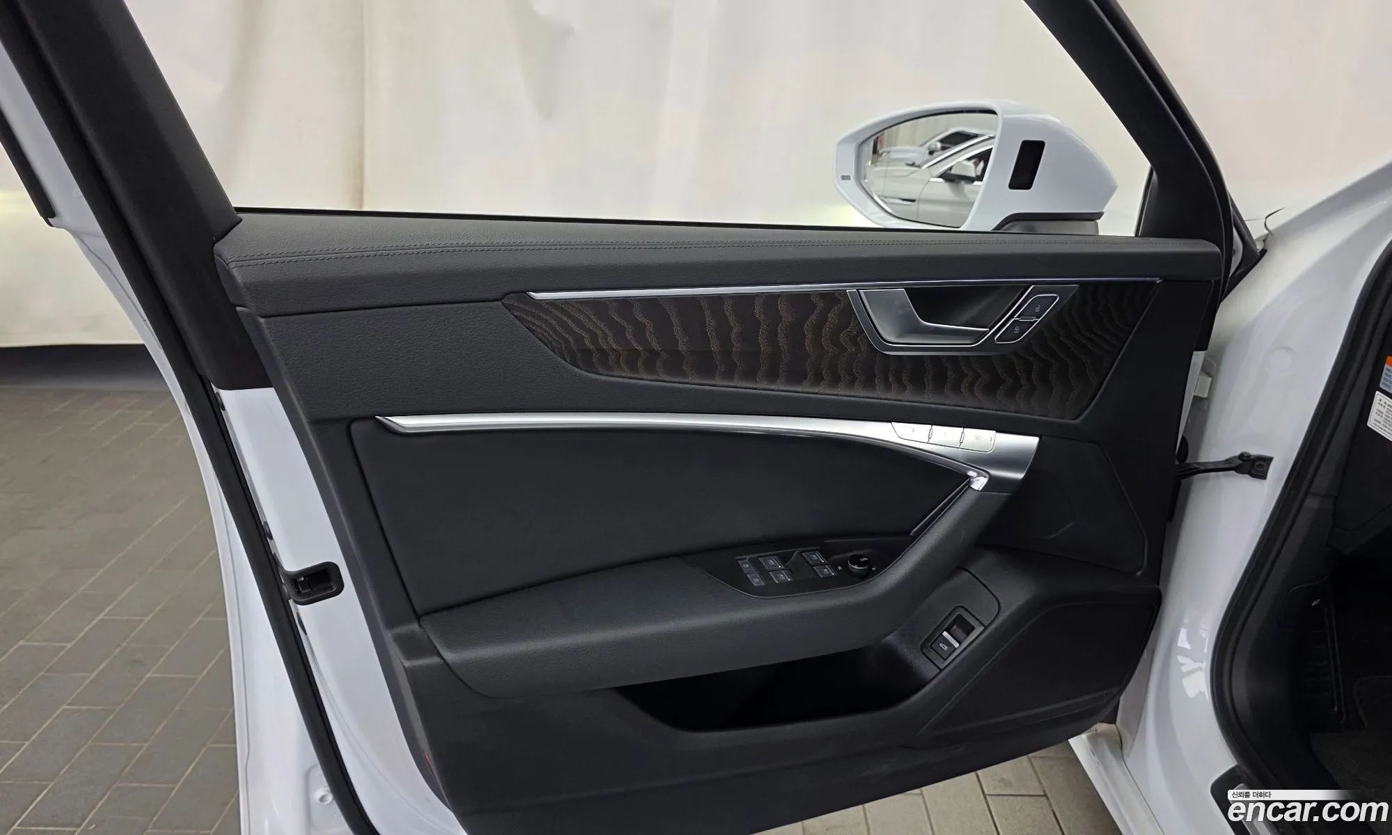 Audi A6 2021 WAUZZZF26MN017921 — 9