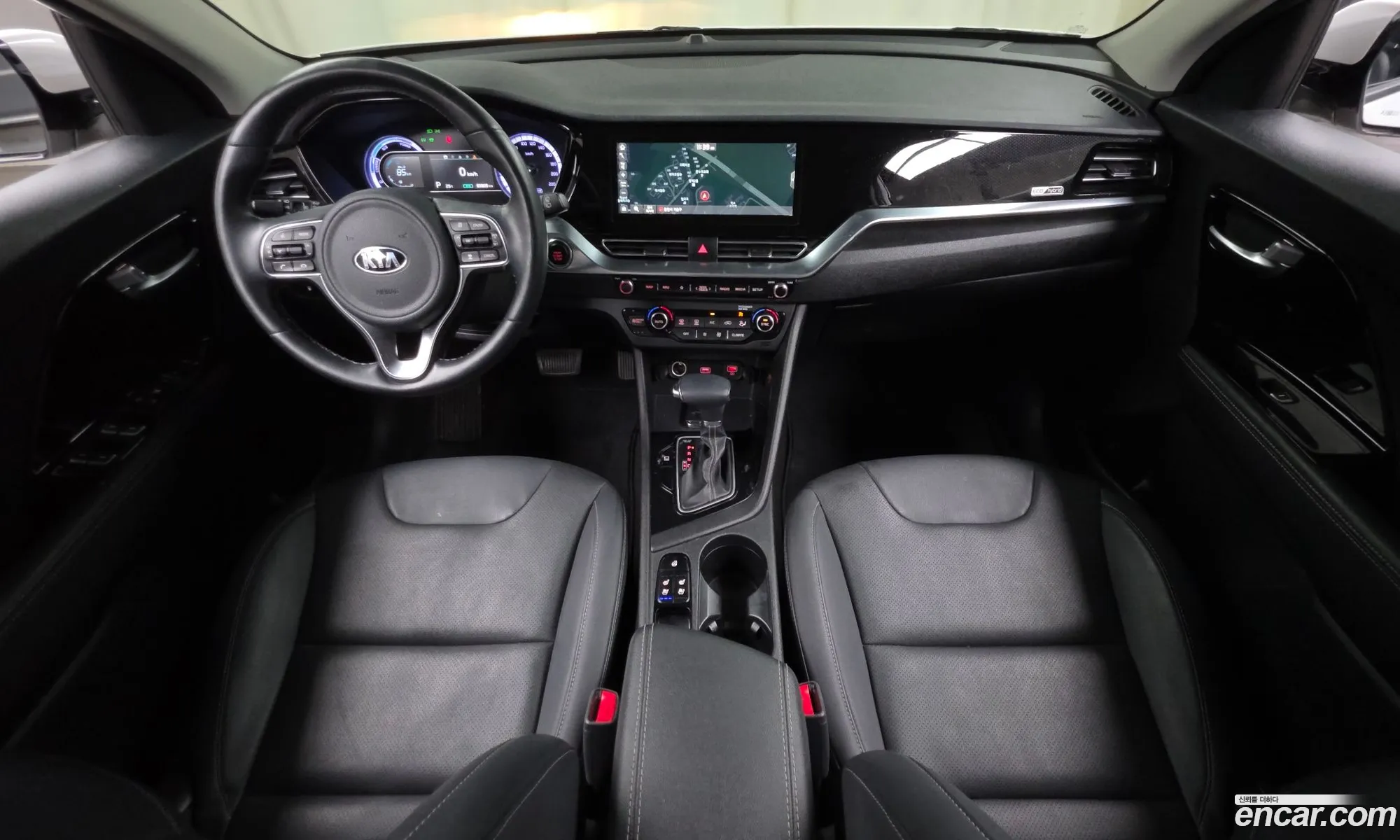 Kia Niro 2020 KNACB81CGLA416766 — 15