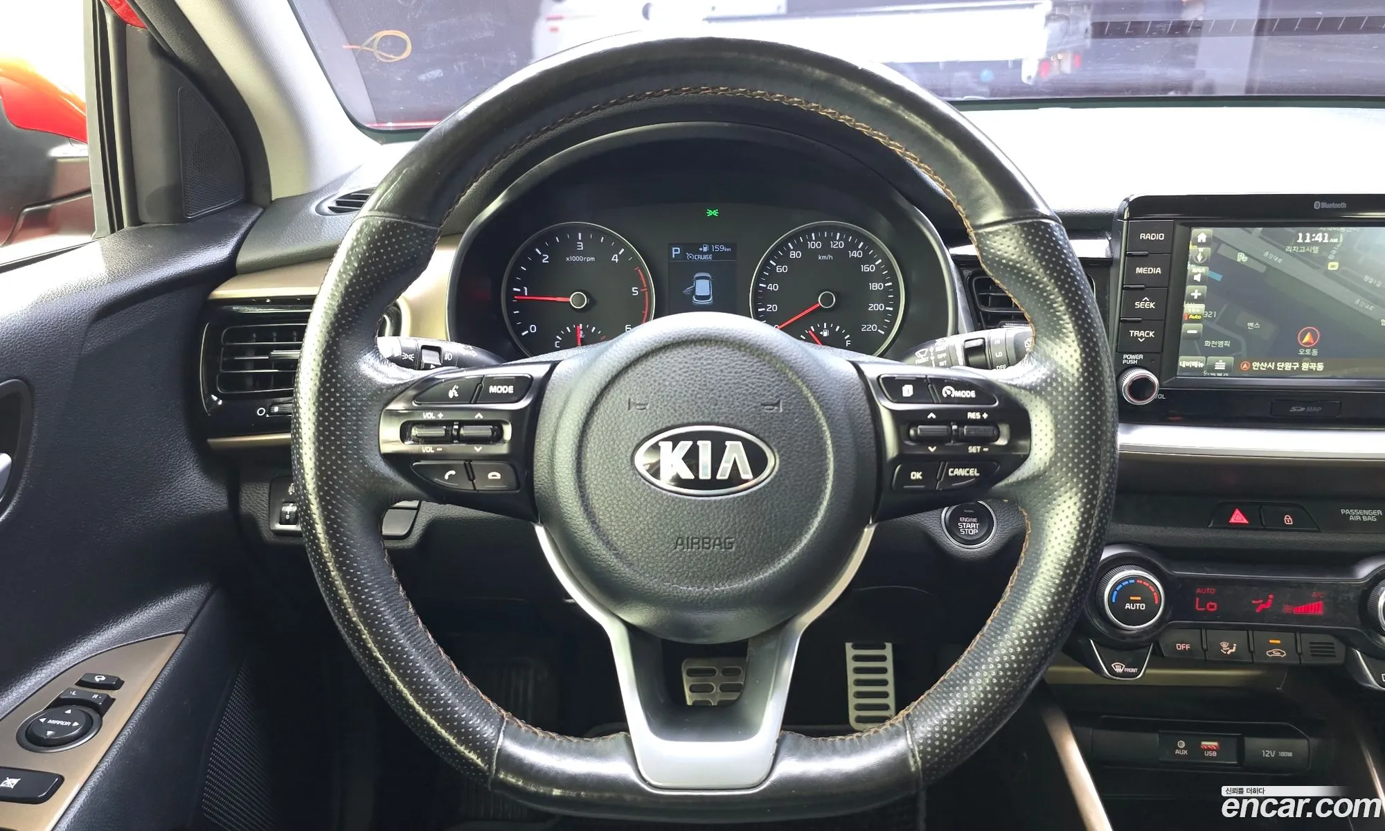 Kia Stonic 2018 KNADE815GJS209026 — 19