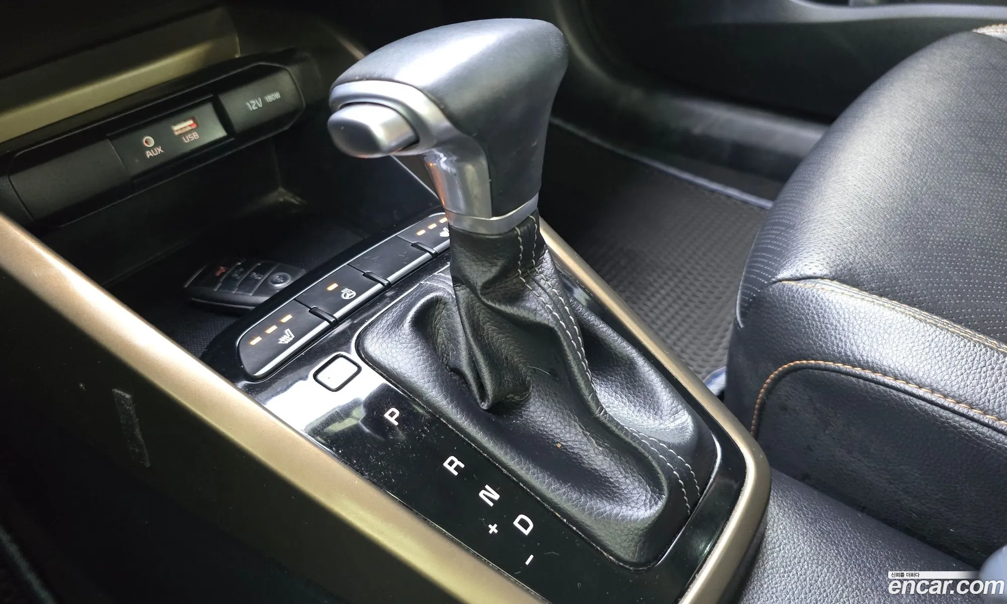 Kia Stonic 2018 KNADE815GJS209026 — 15