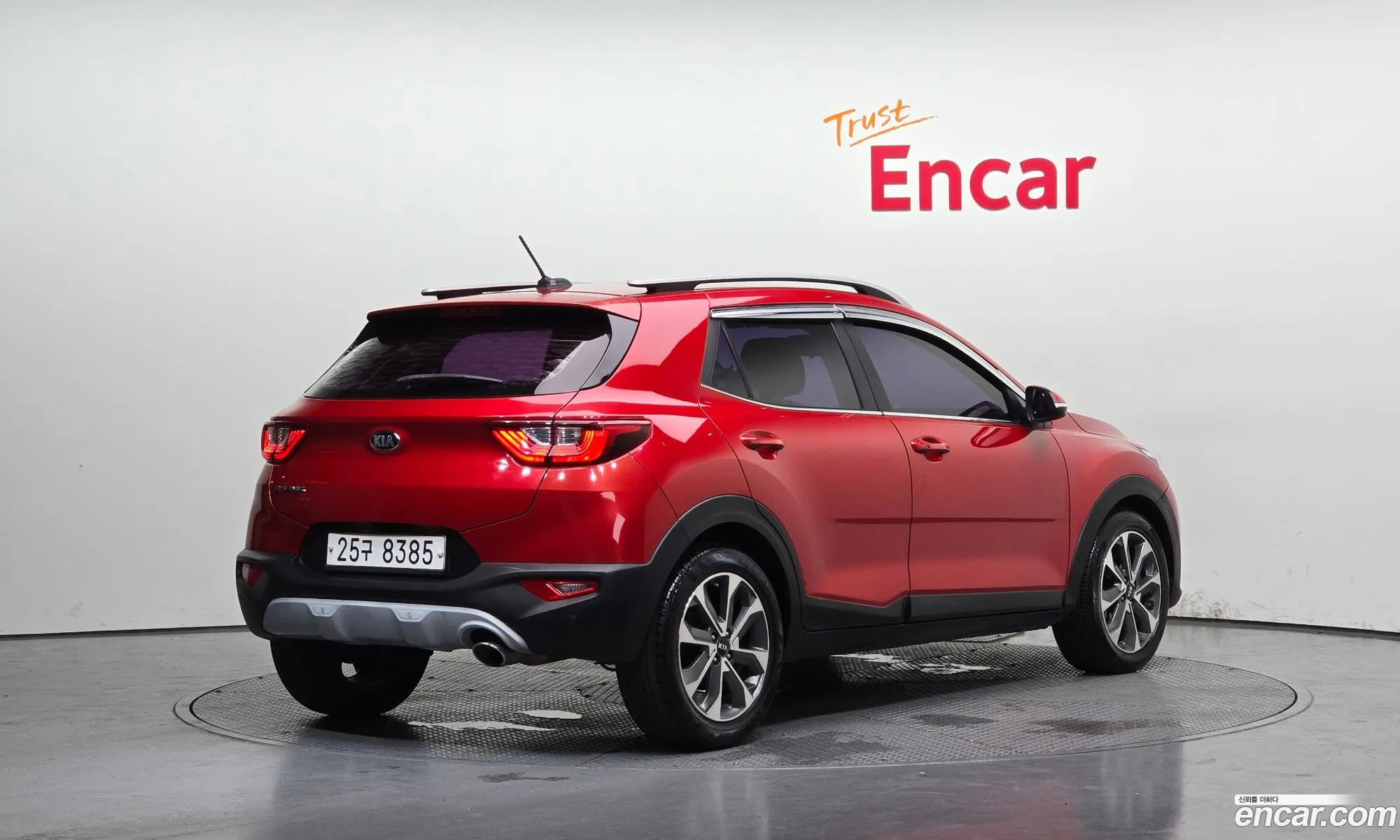 Kia Stonic 2018 KNADE815GJS209026 — 18