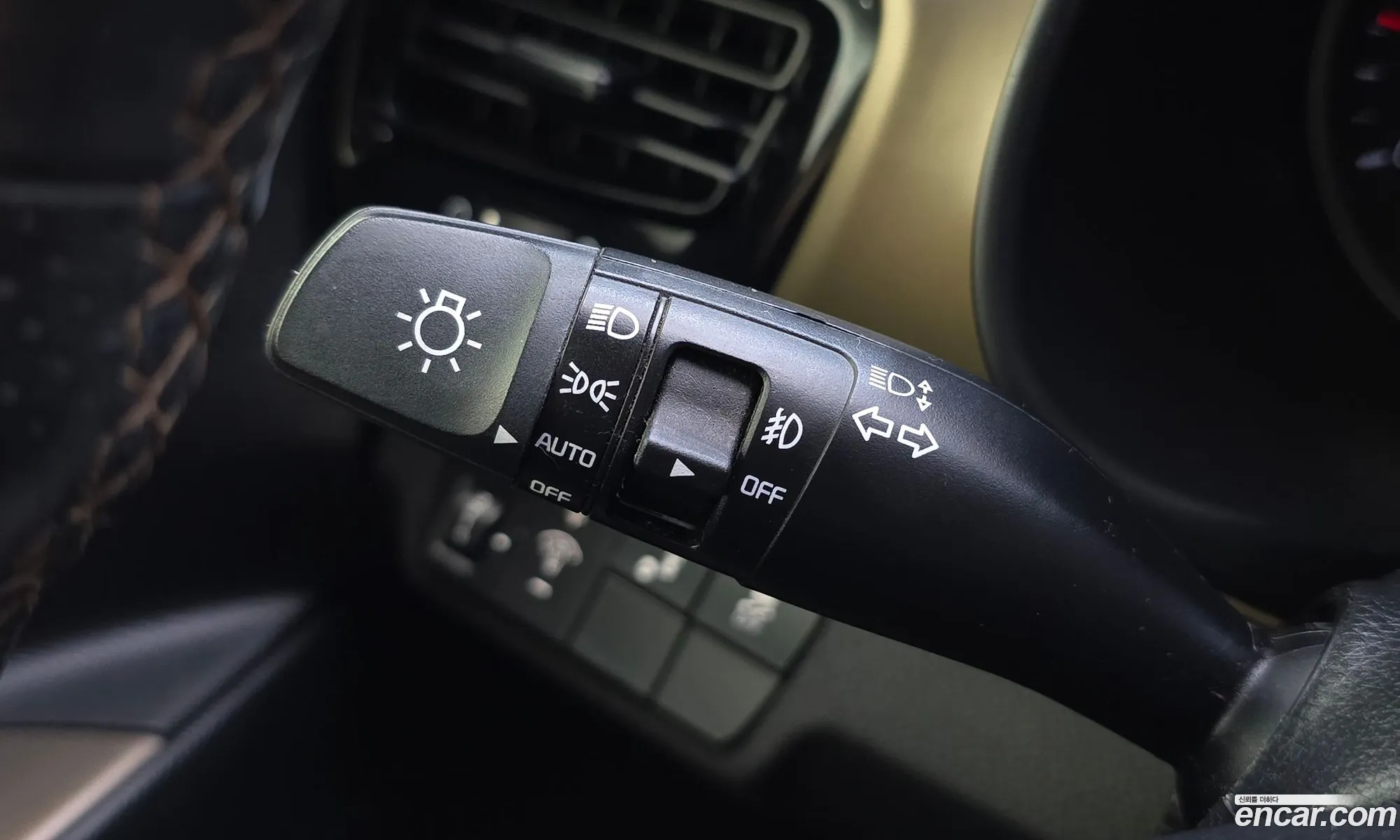 Kia Stonic 2018 KNADE815GJS209026 — 21